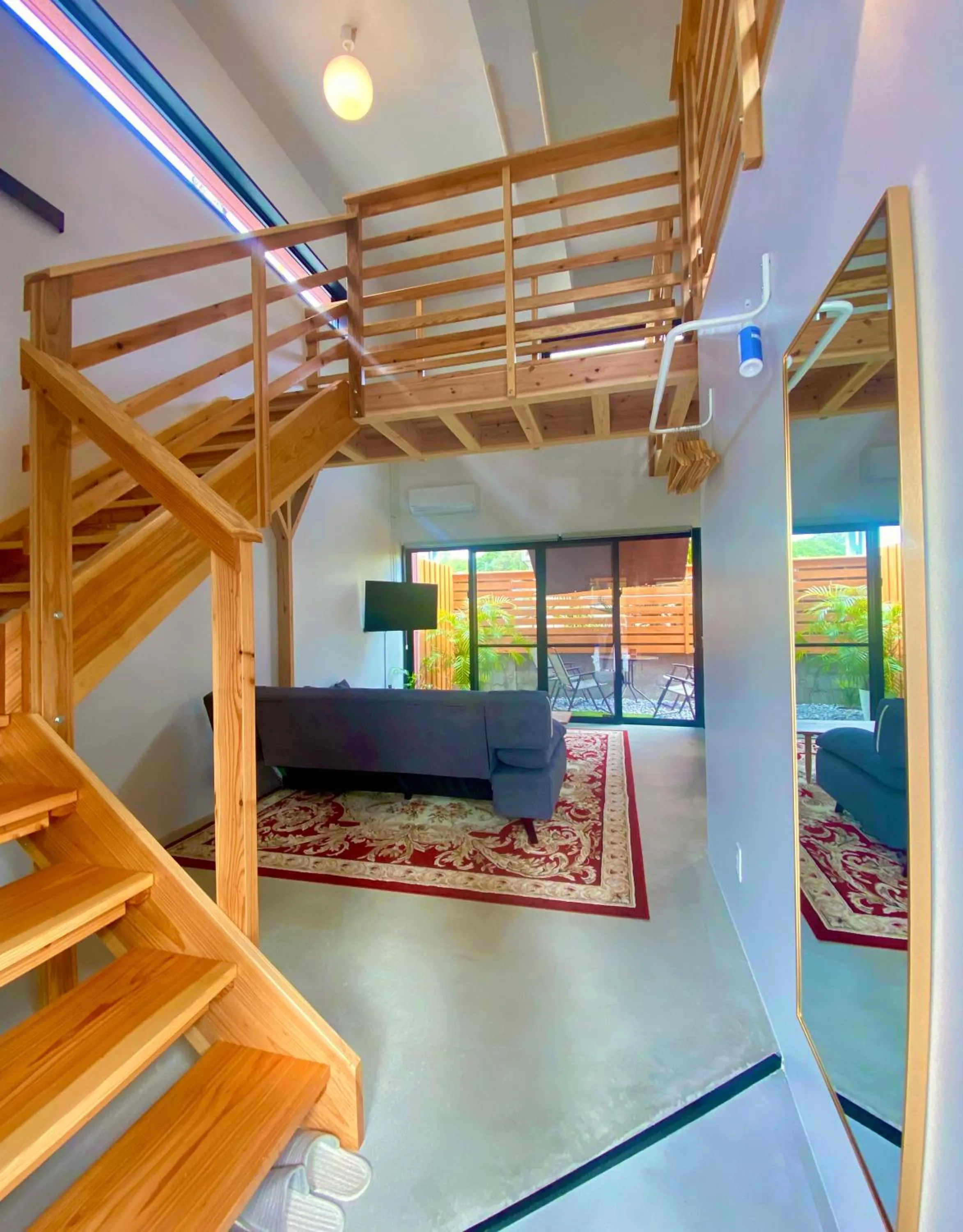 TV and multimedia in Hotel Little Swiss House