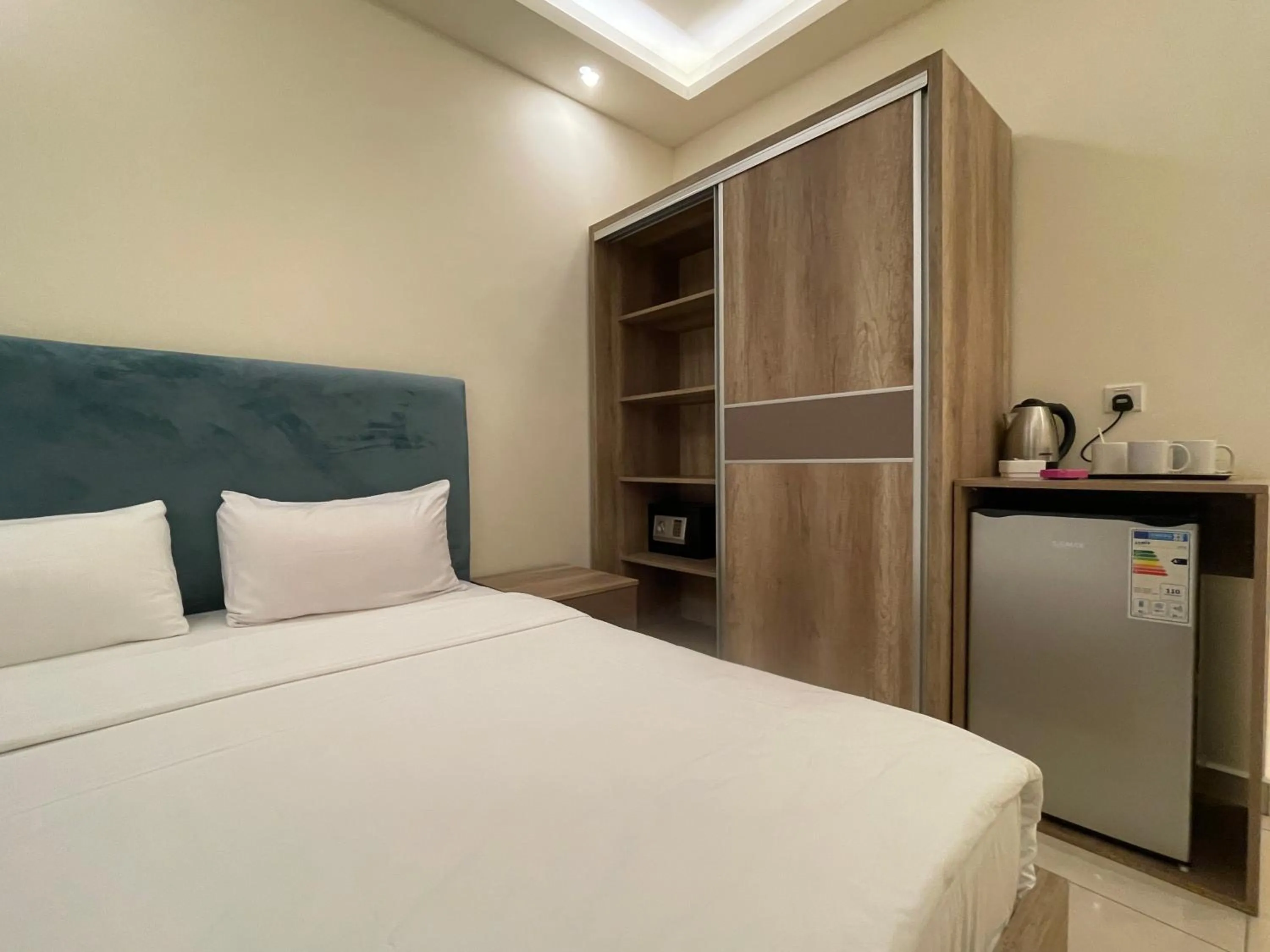 oven, Bed in Aster Hotel Aqaba
