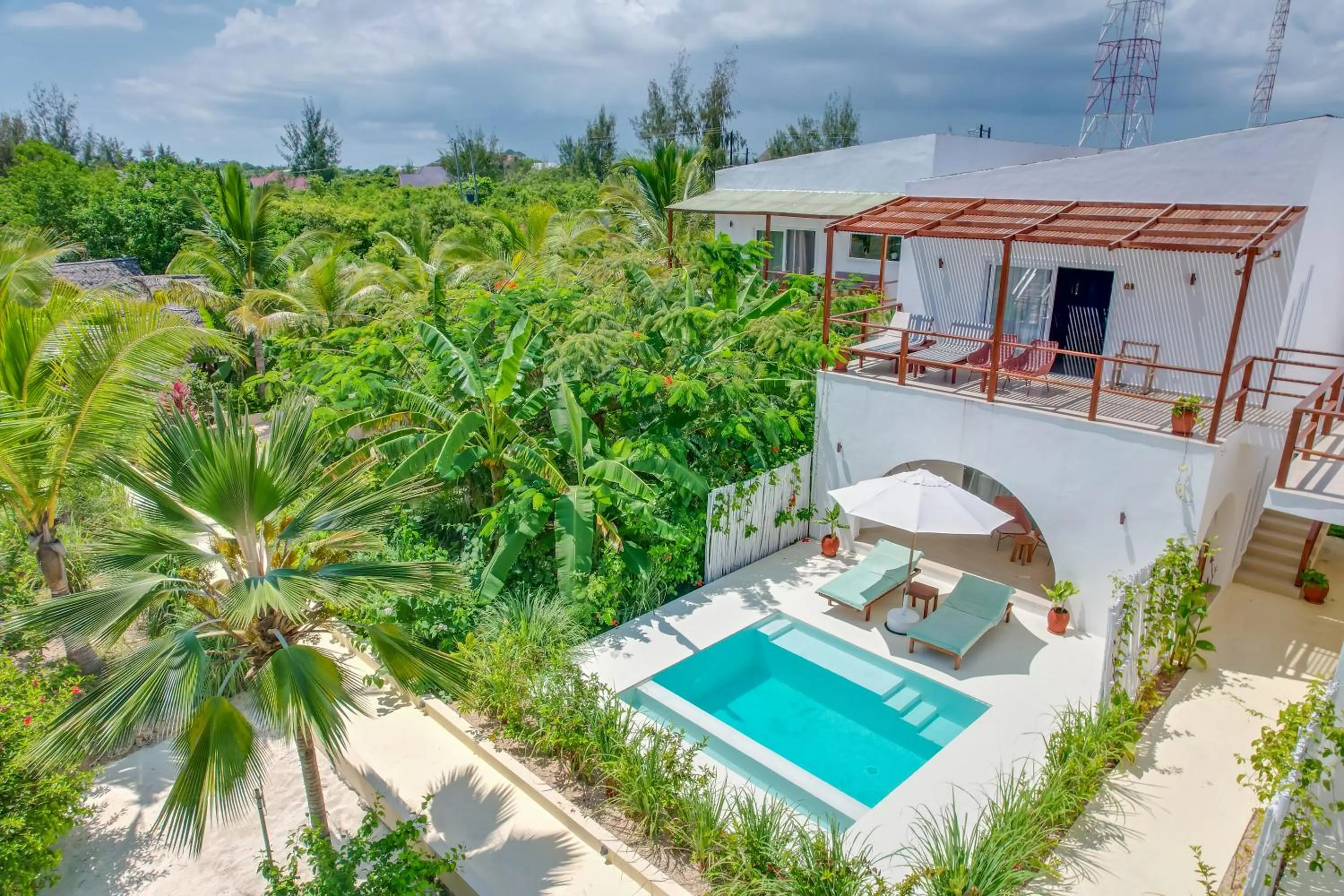 Pool view in Alma Boutique Hotel