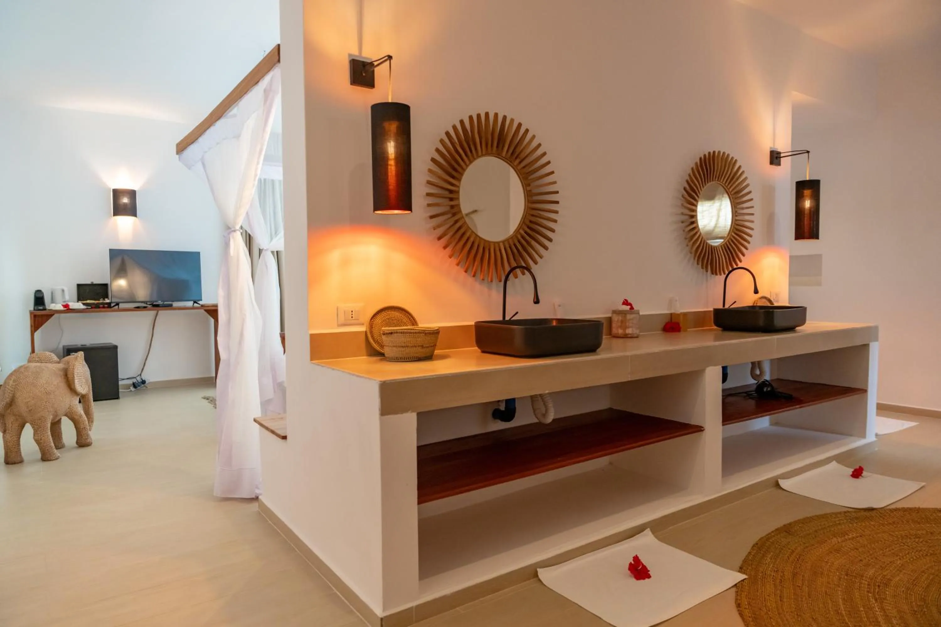 Bathroom in Alma Boutique Hotel