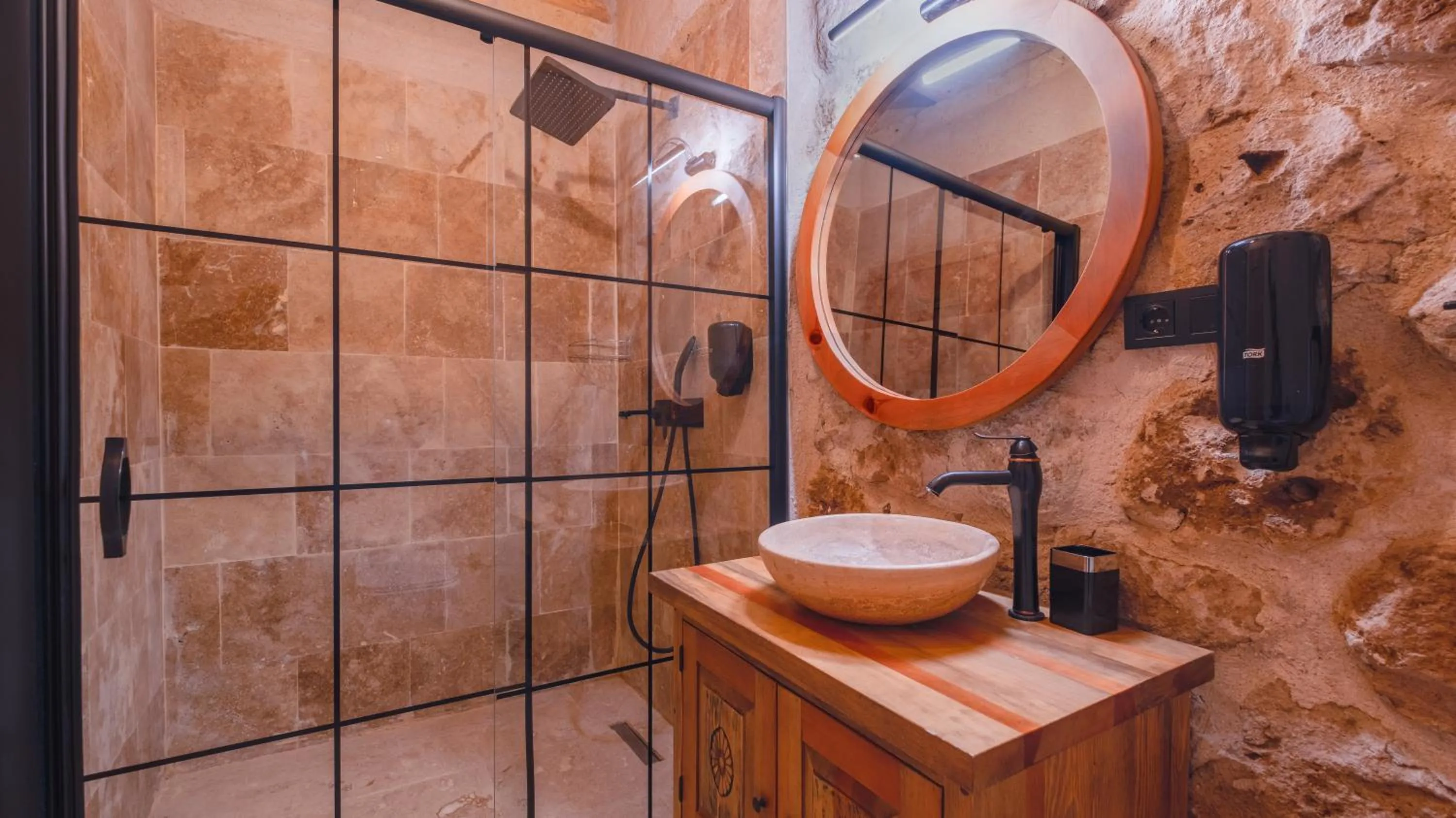 Shower in La Fairy Cappadocia