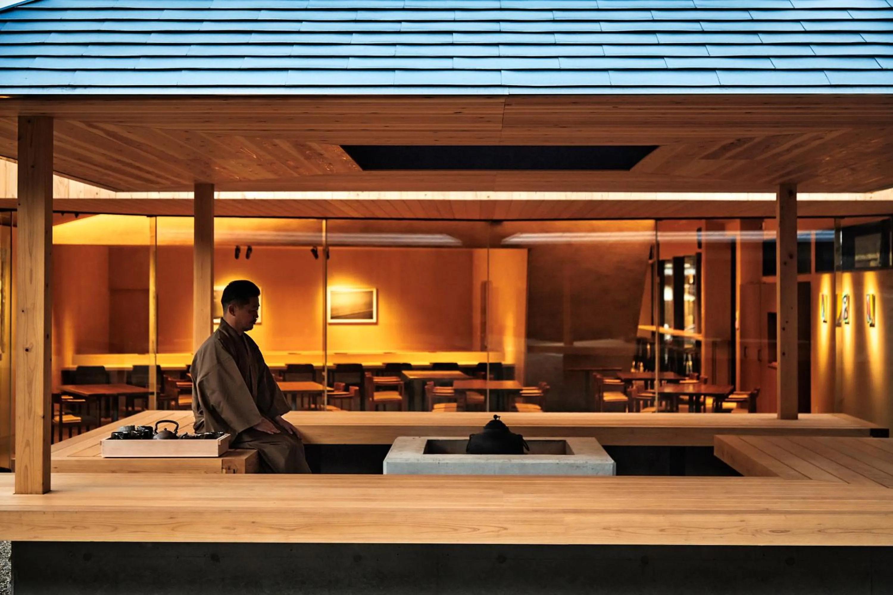 flat iron in Naoshima Ryokan Roka