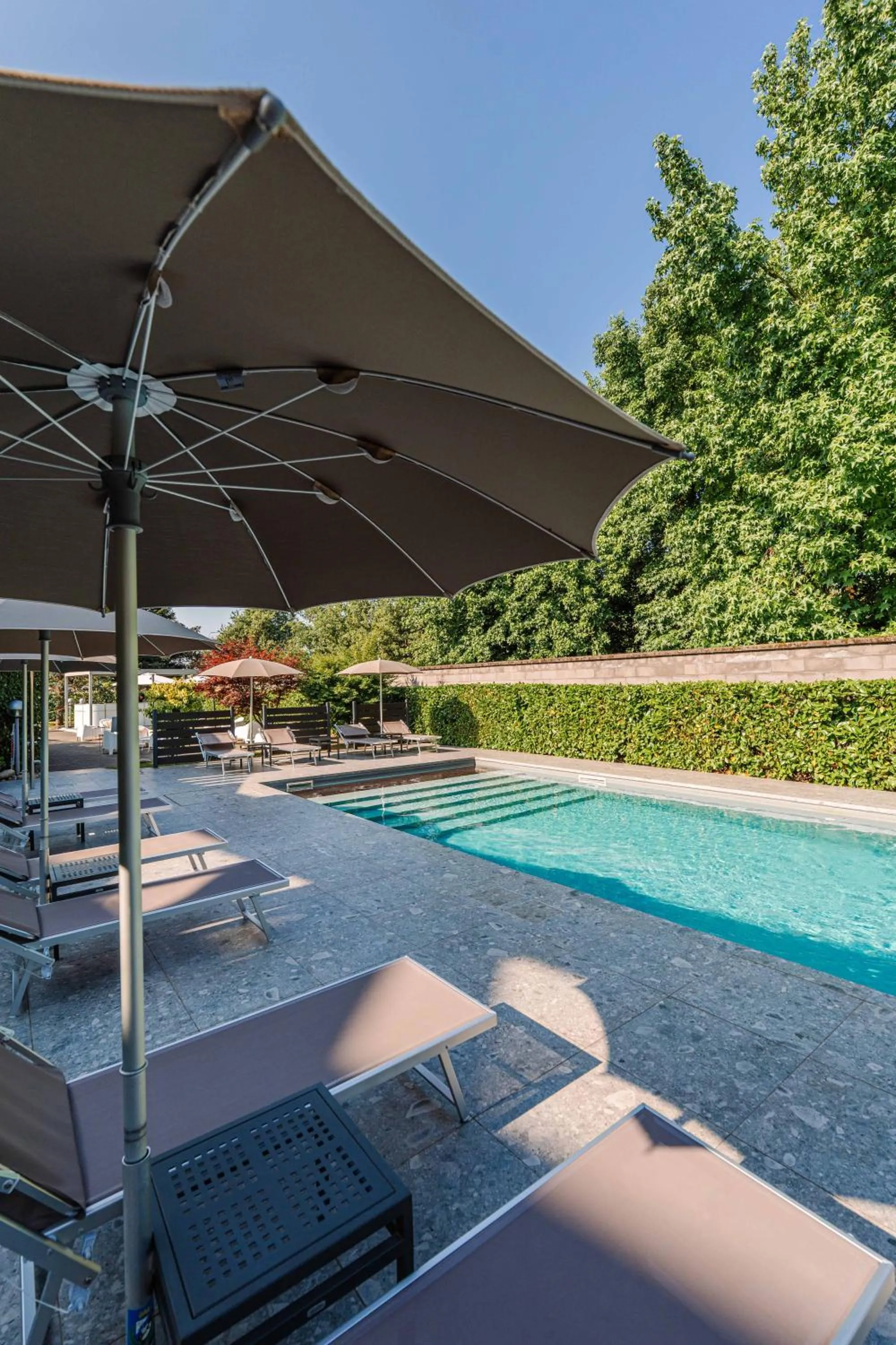 Swimming pool in Living Hotel Milano