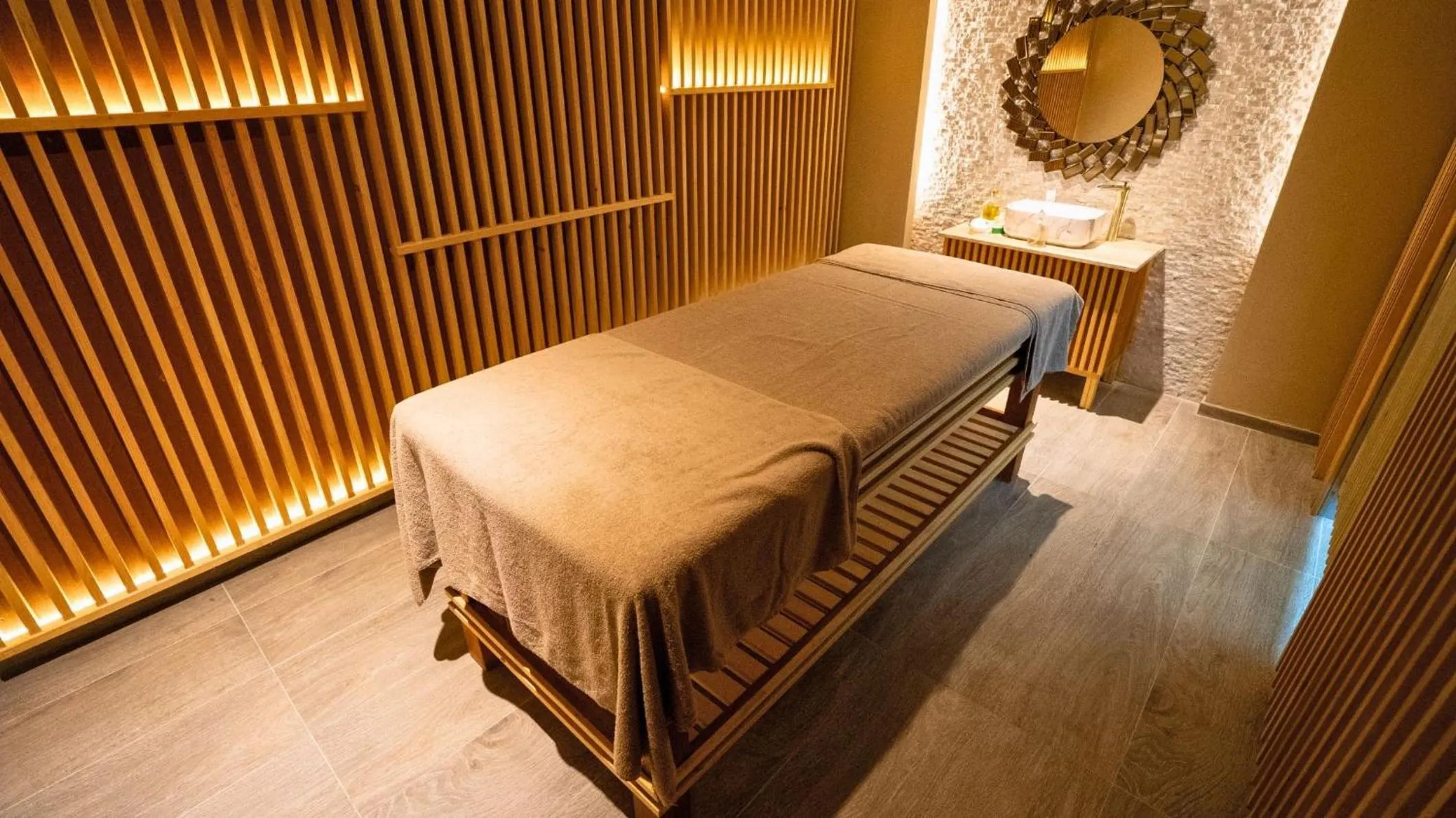 Seven For Life Thermal Hotel