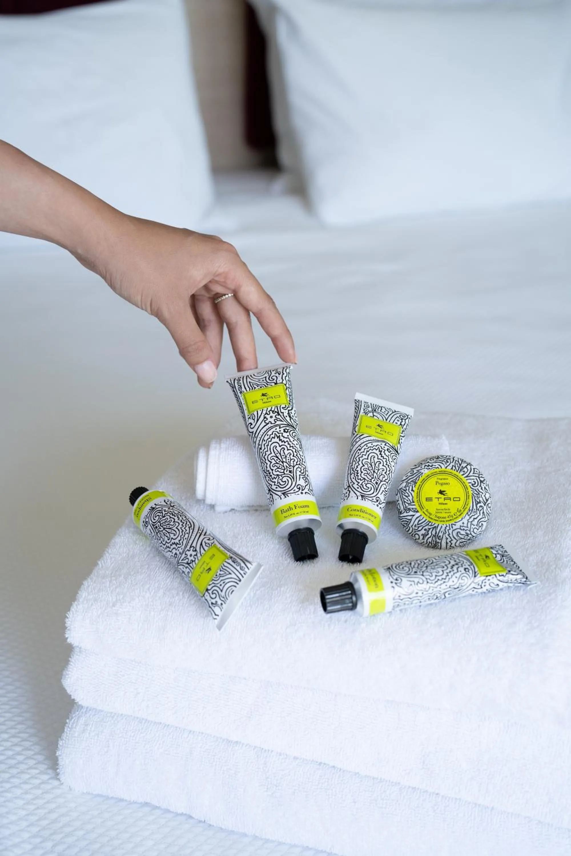 VIP, Bed in No81 Hotel