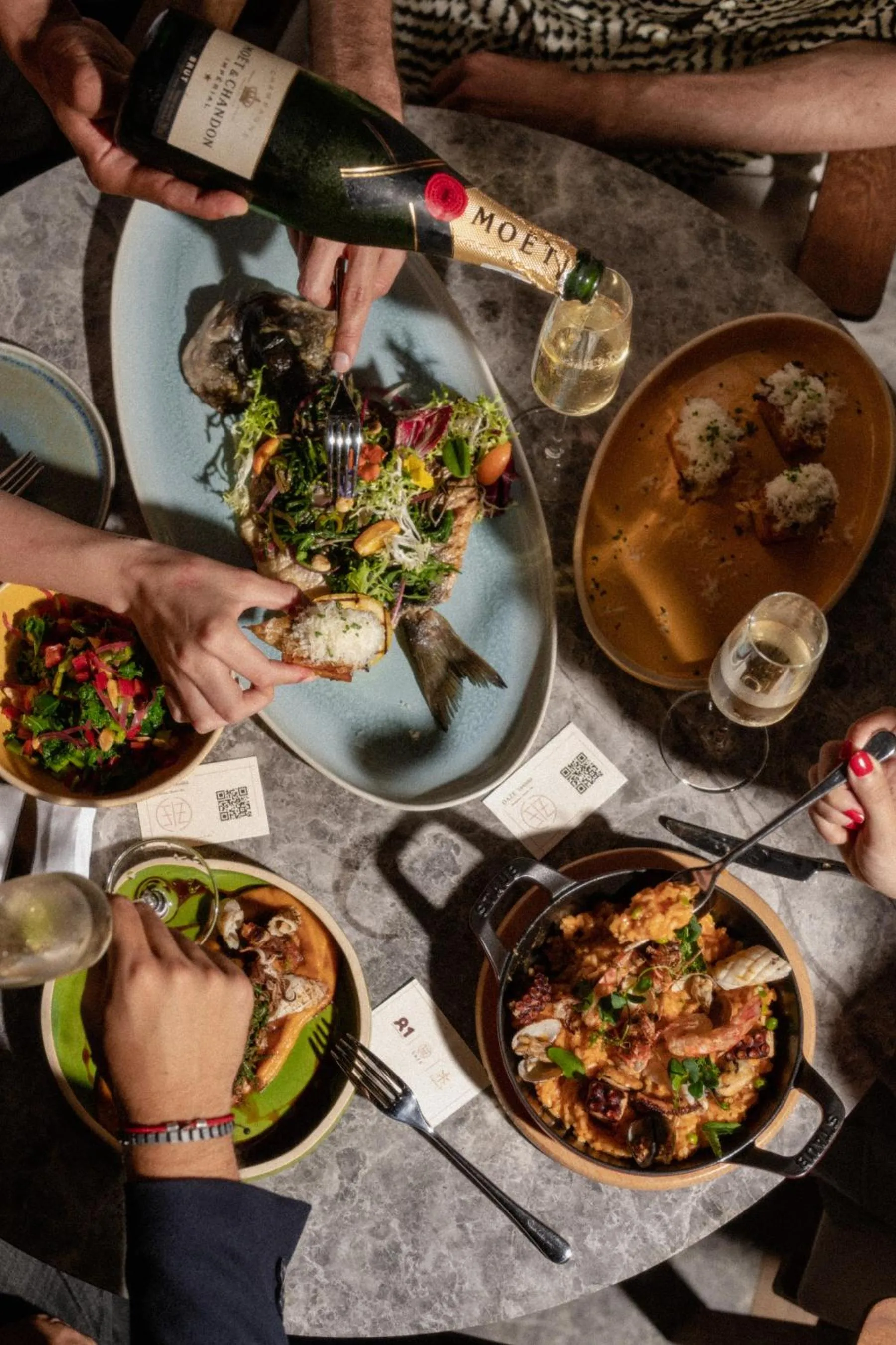 Food and drinks in No81 Hotel