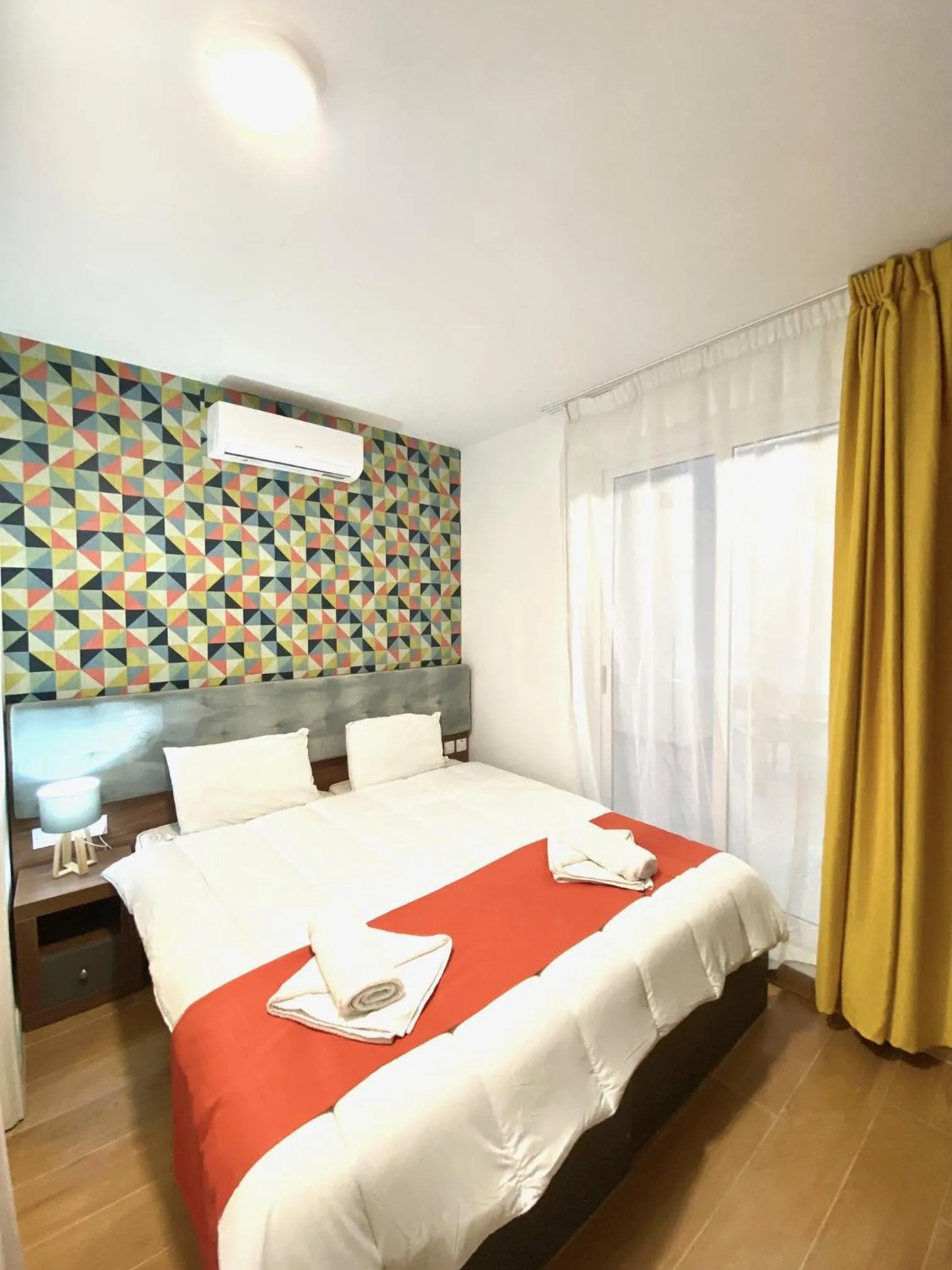 Bed in Marina Suites & apartments - Self catering - by Tritoni hotels