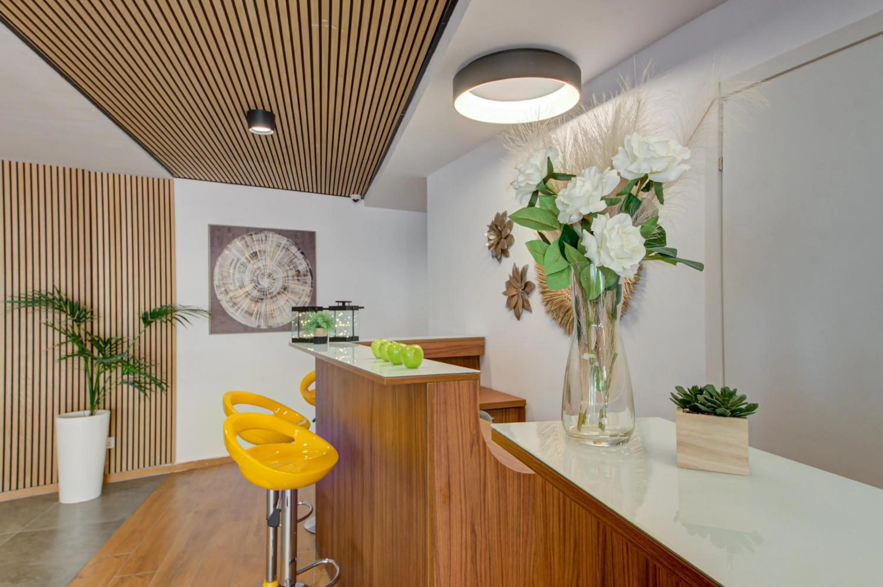 Lobby or reception in Marina Suites & apartments - Self catering - by Tritoni hotels