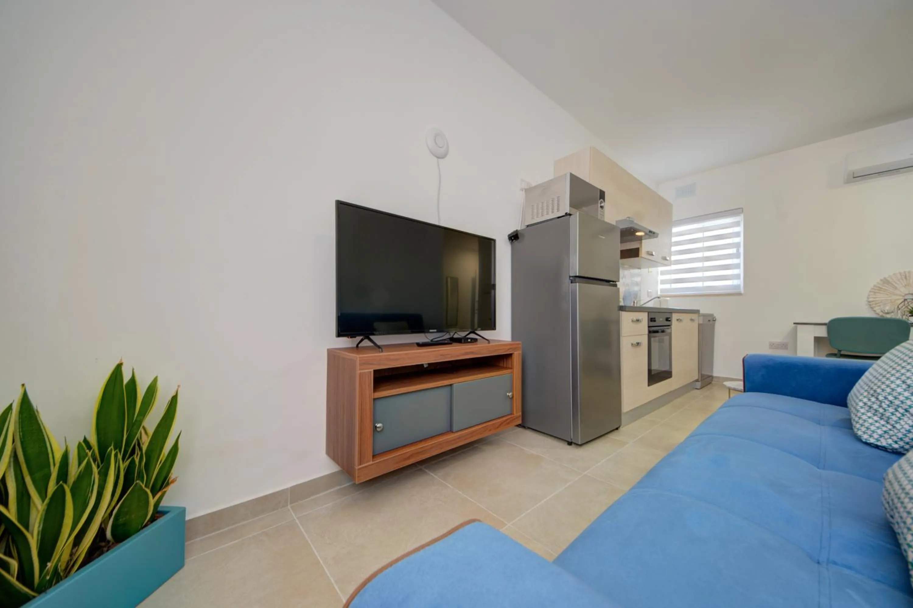TV and multimedia in Marina Suites & apartments - Self catering - by Tritoni hotels