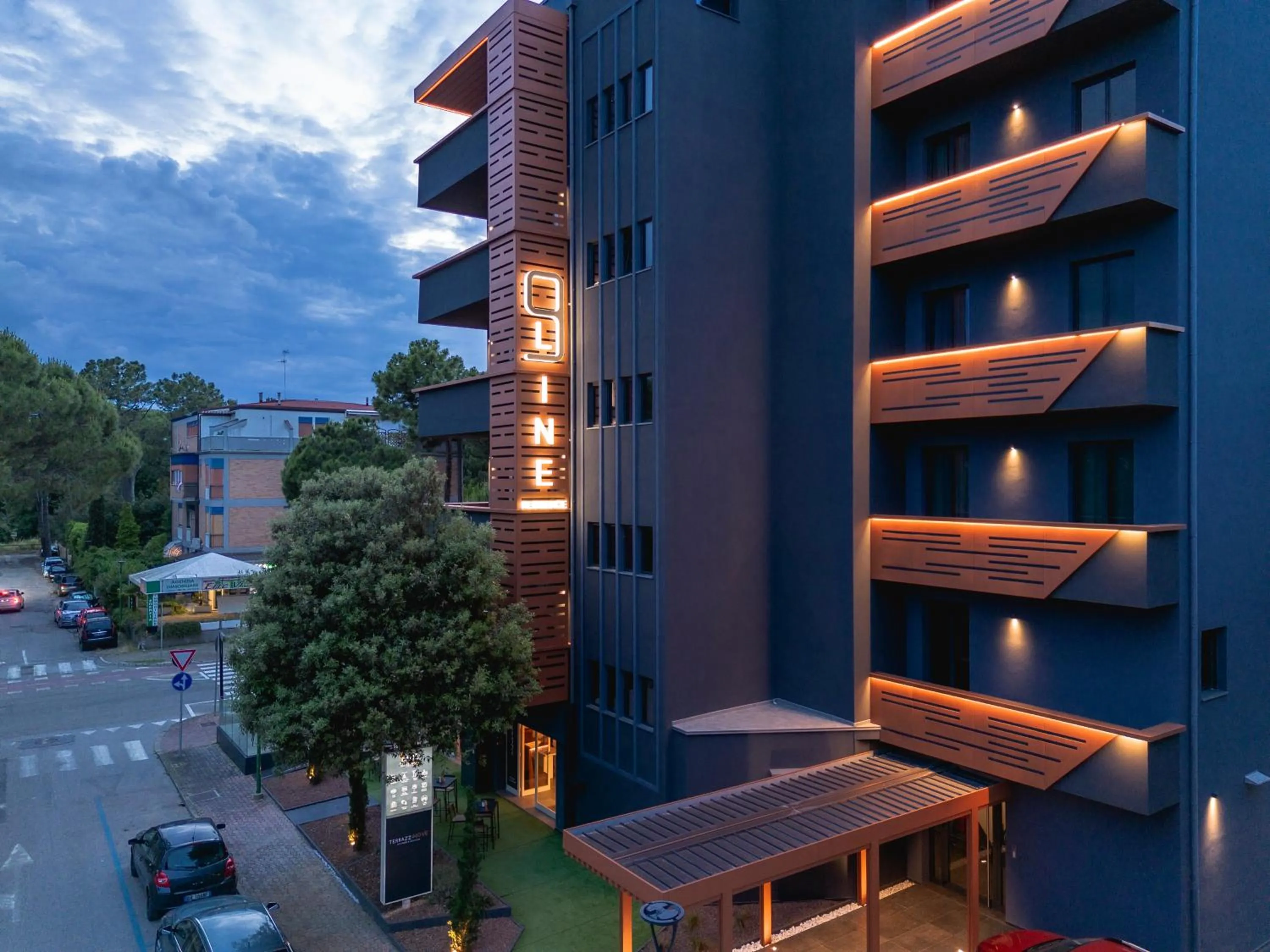 Property building in Residence 9 Line