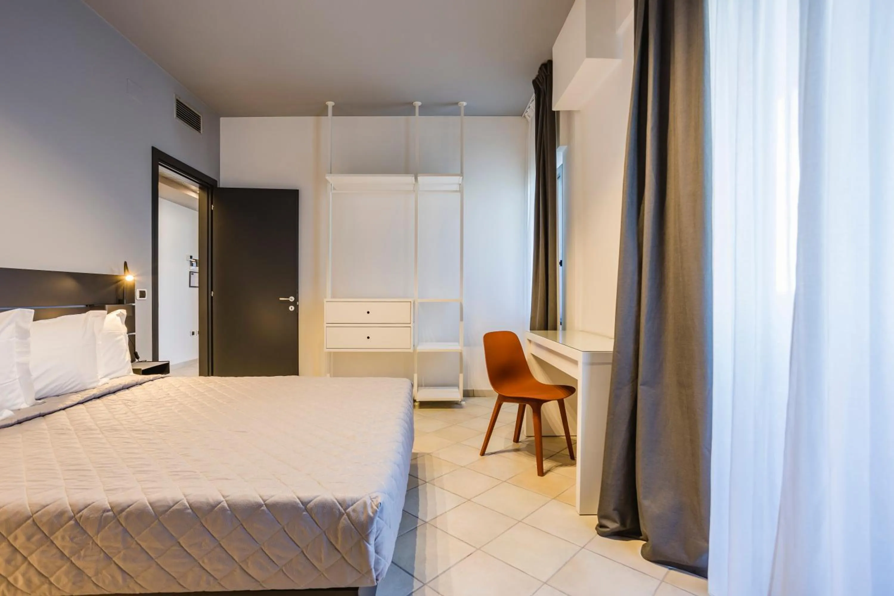 Bed in Residence 9 Line