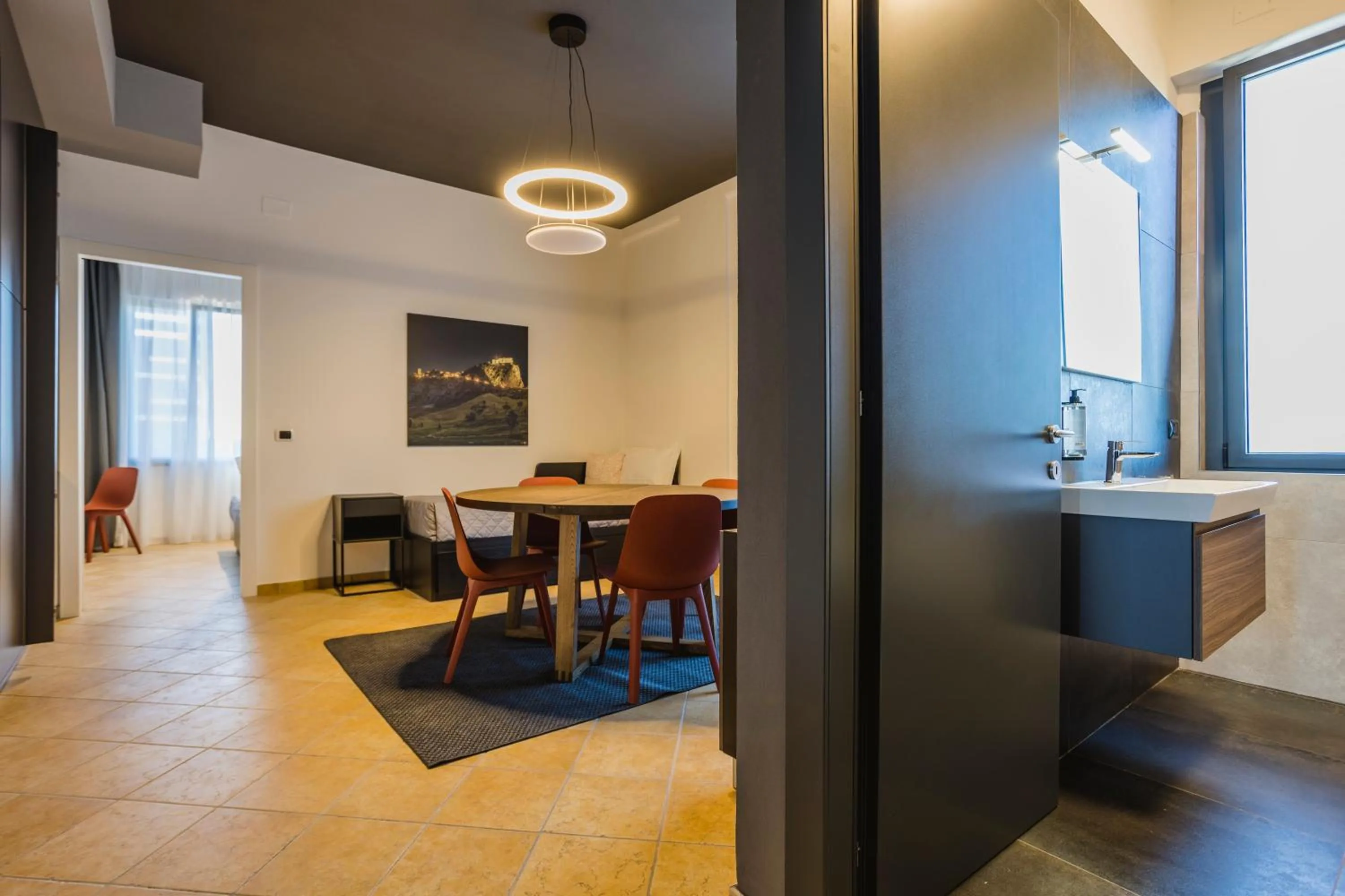 Kitchen or kitchenette in Residence 9 Line