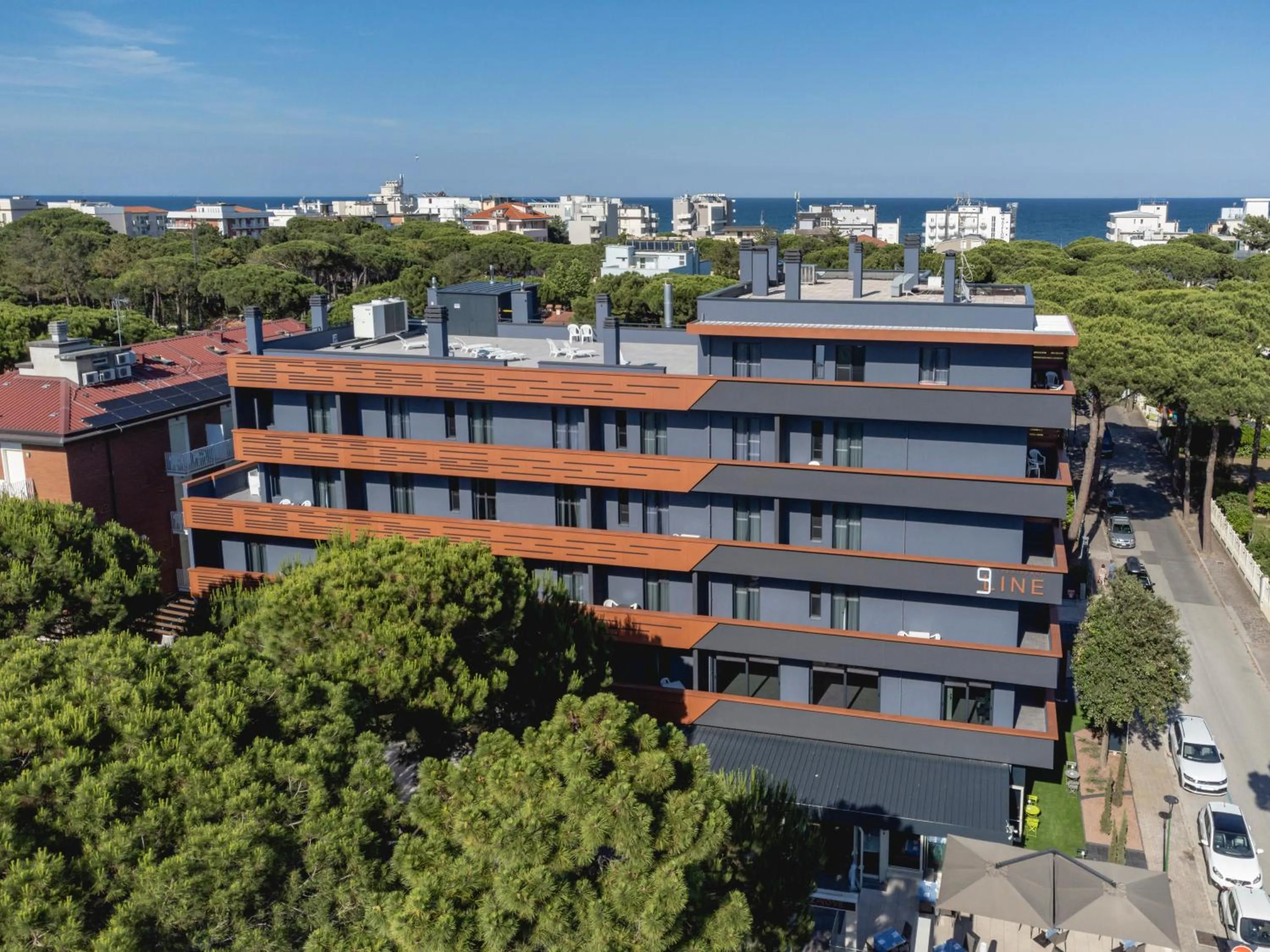 Property building in Residence 9 Line