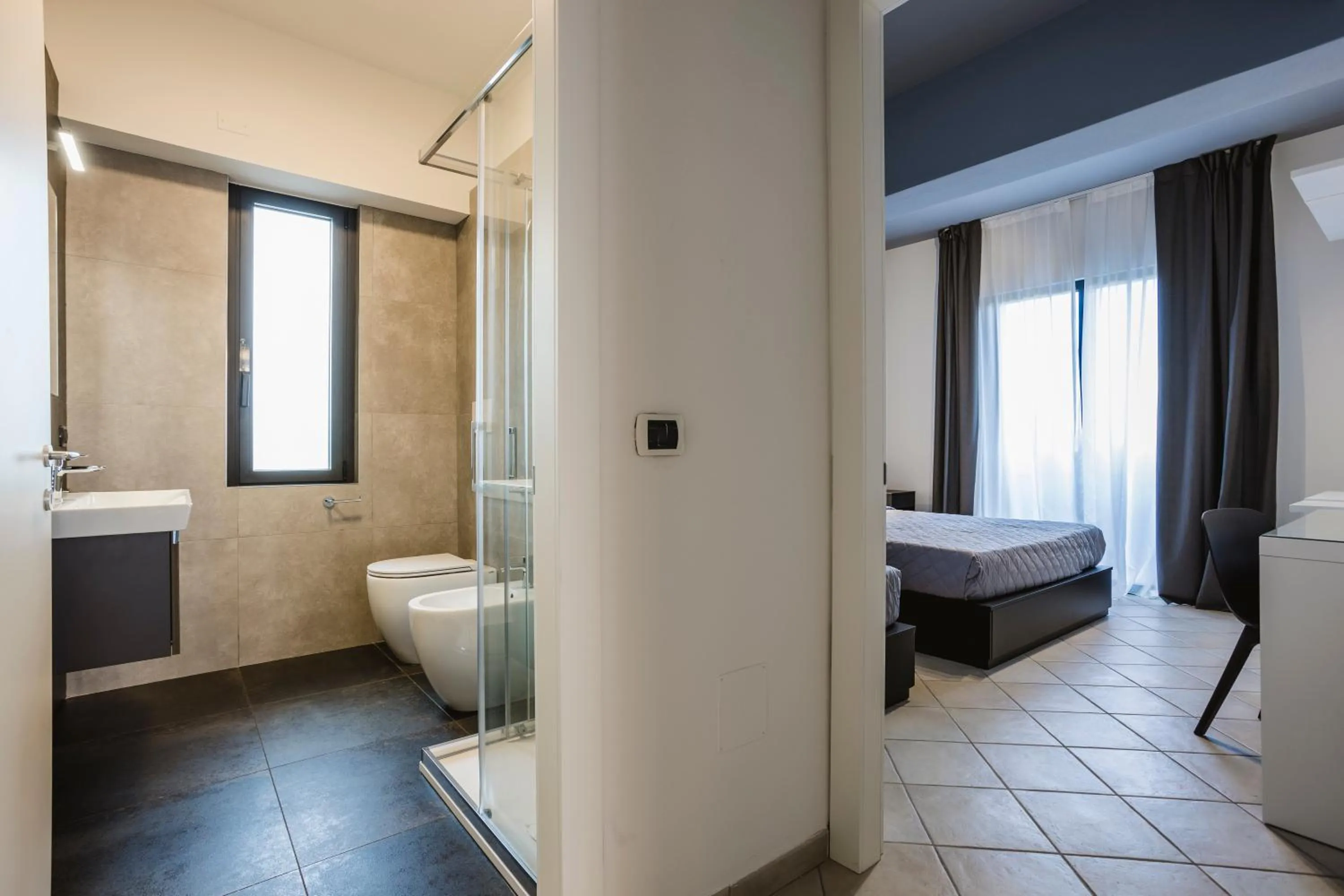 Bathroom, Bed in Residence 9 Line