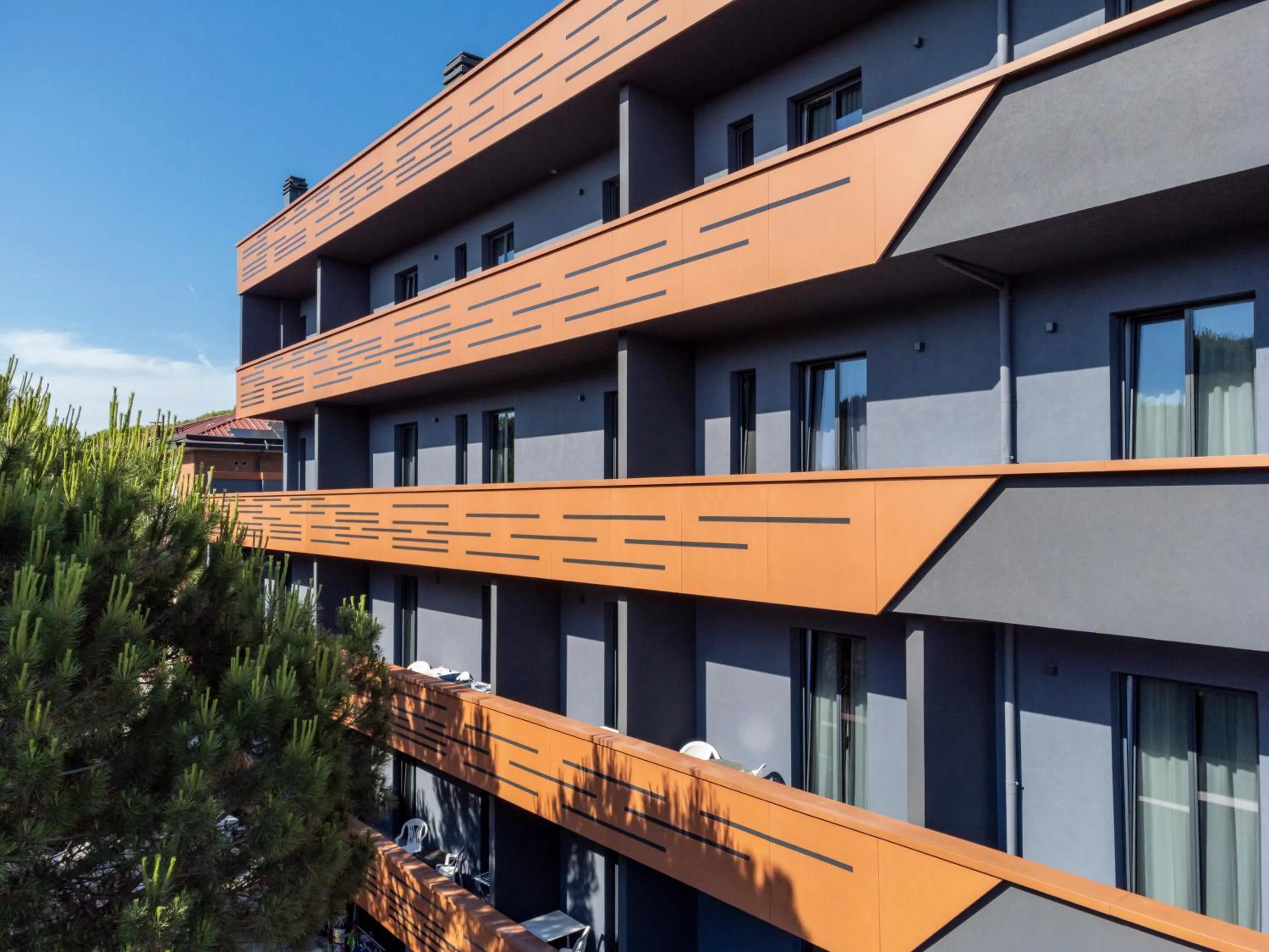 Property building in Residence 9 Line