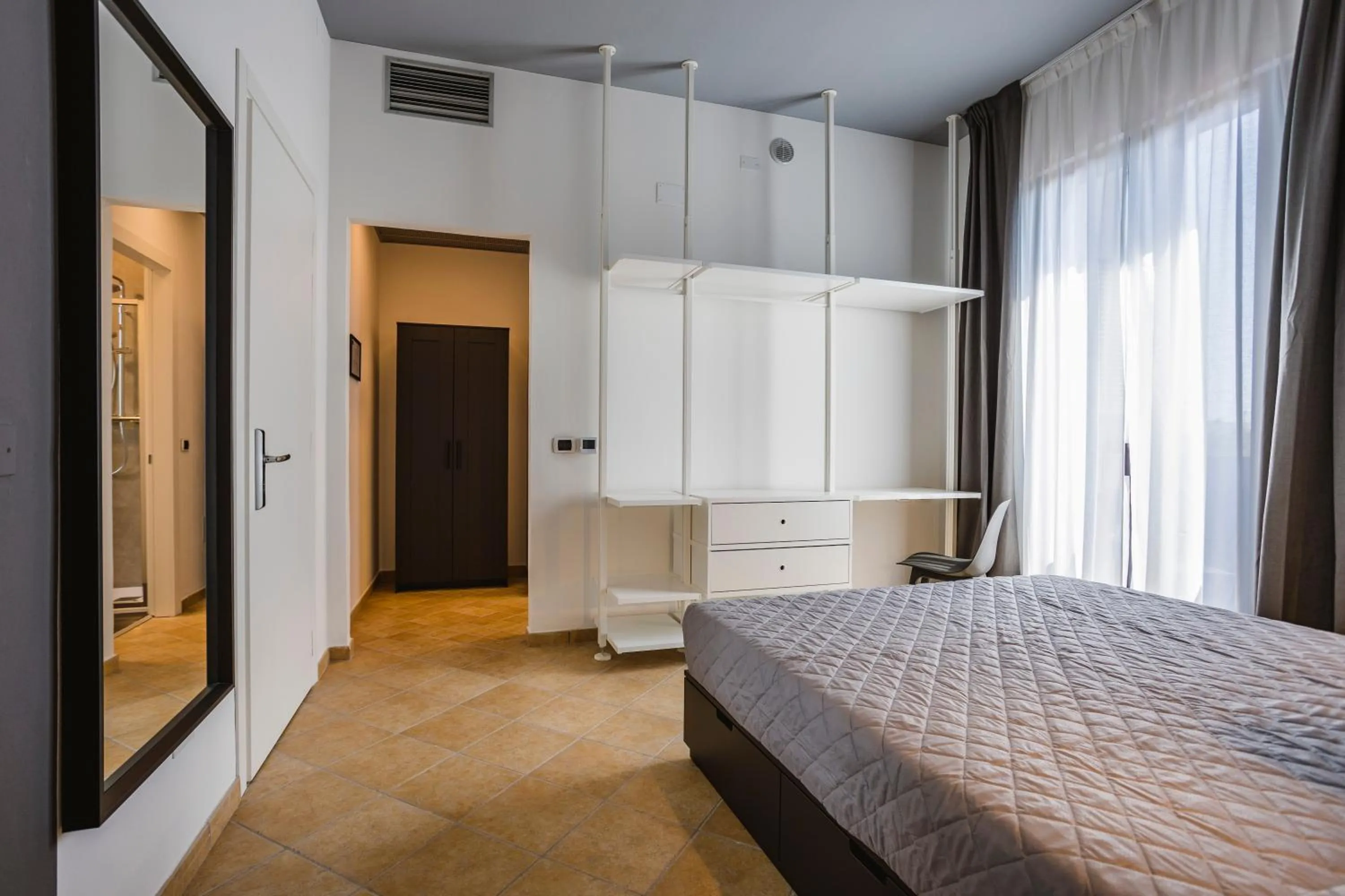 Bed in Residence 9 Line