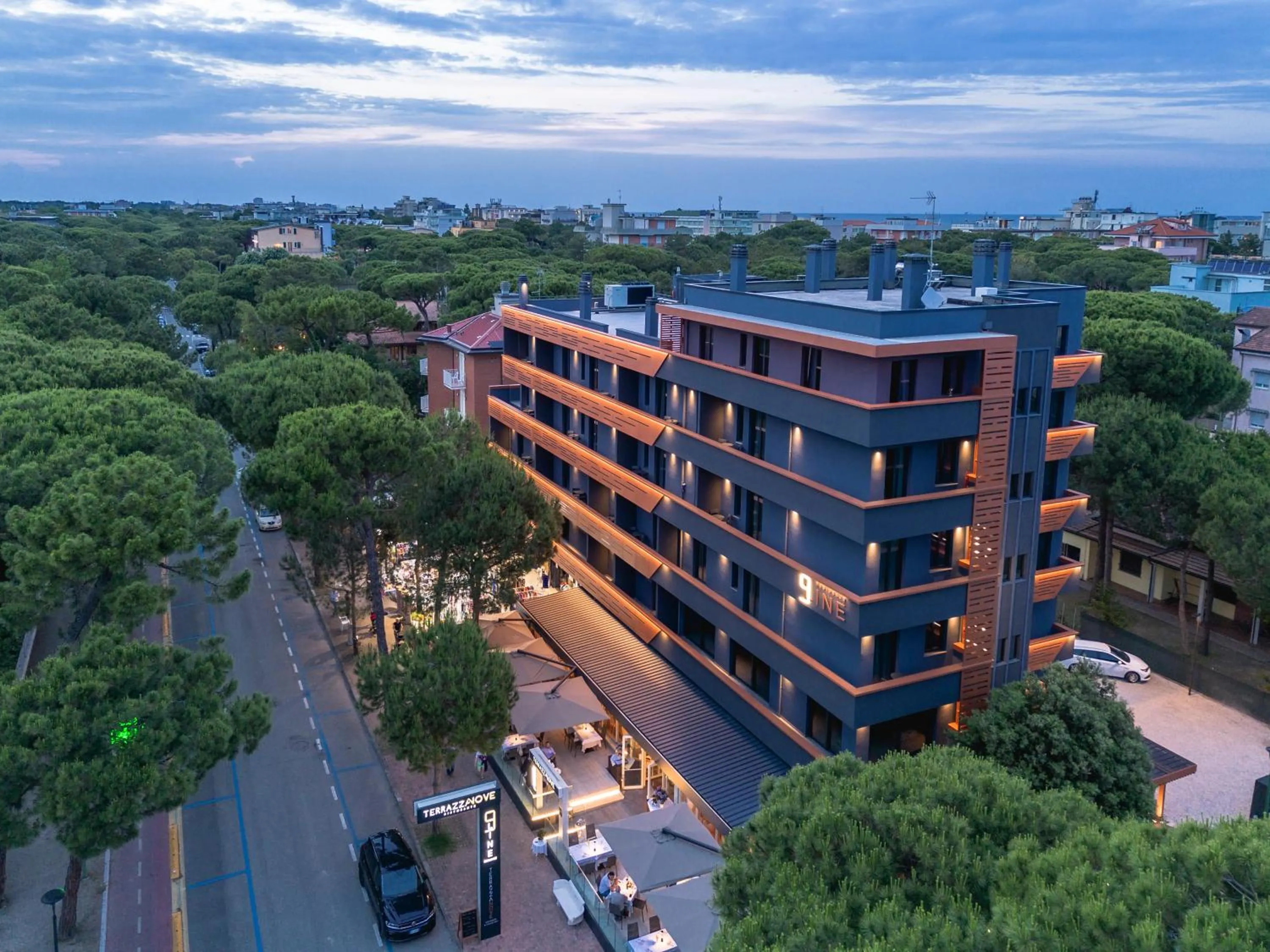 Property building in Residence 9 Line