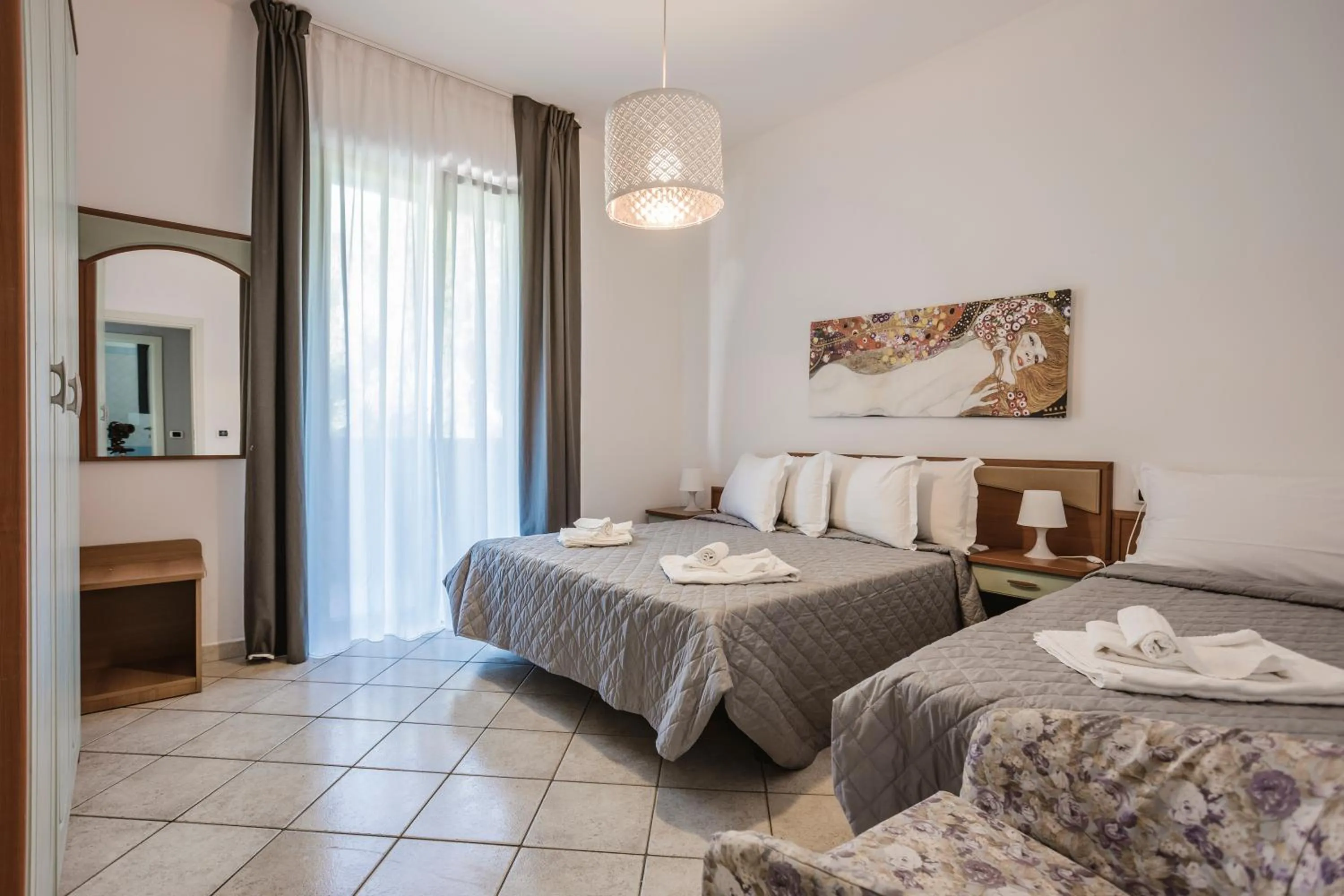 Bed in Residence 9 Line