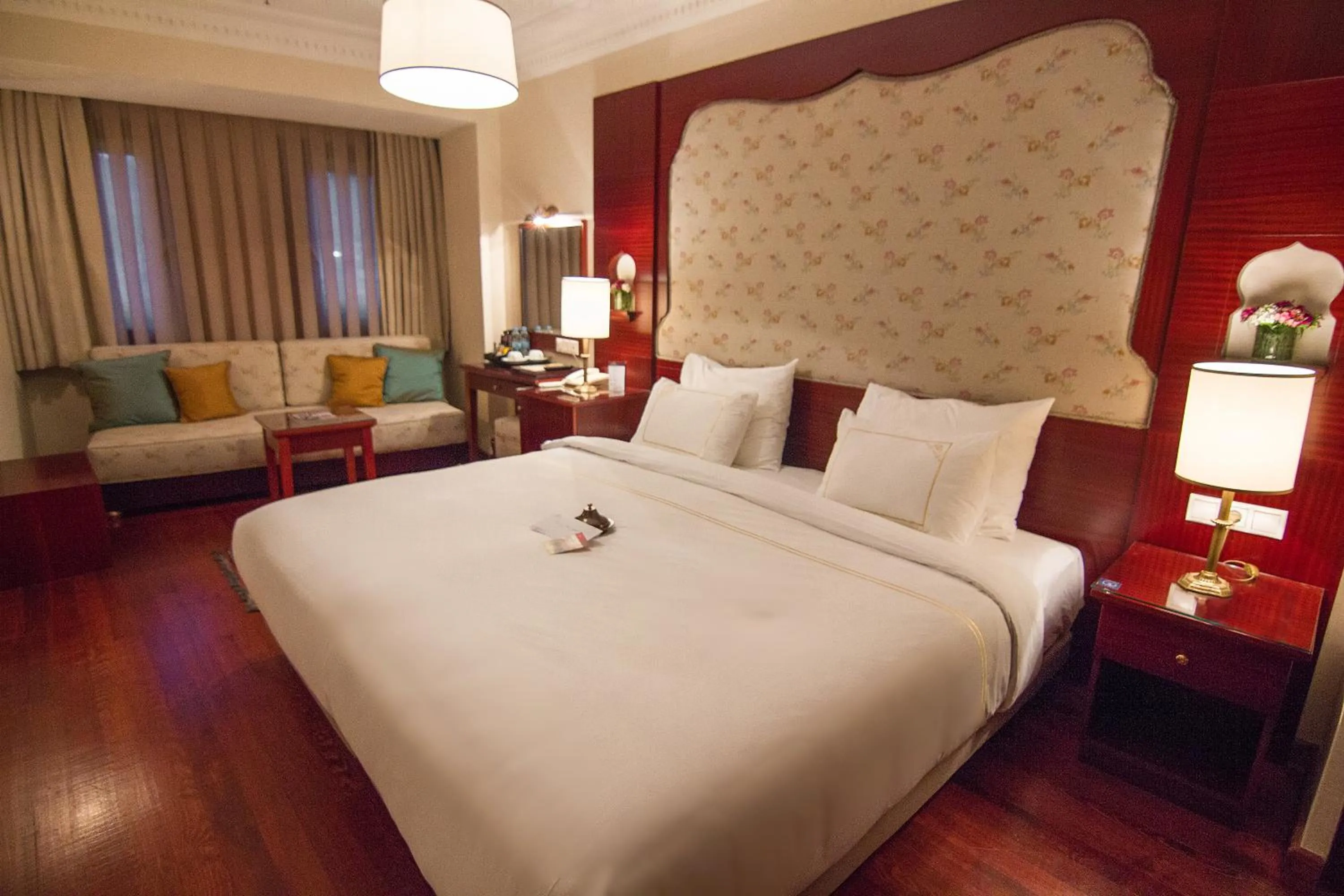 Bedroom, Bed in Sirkeci Mansion