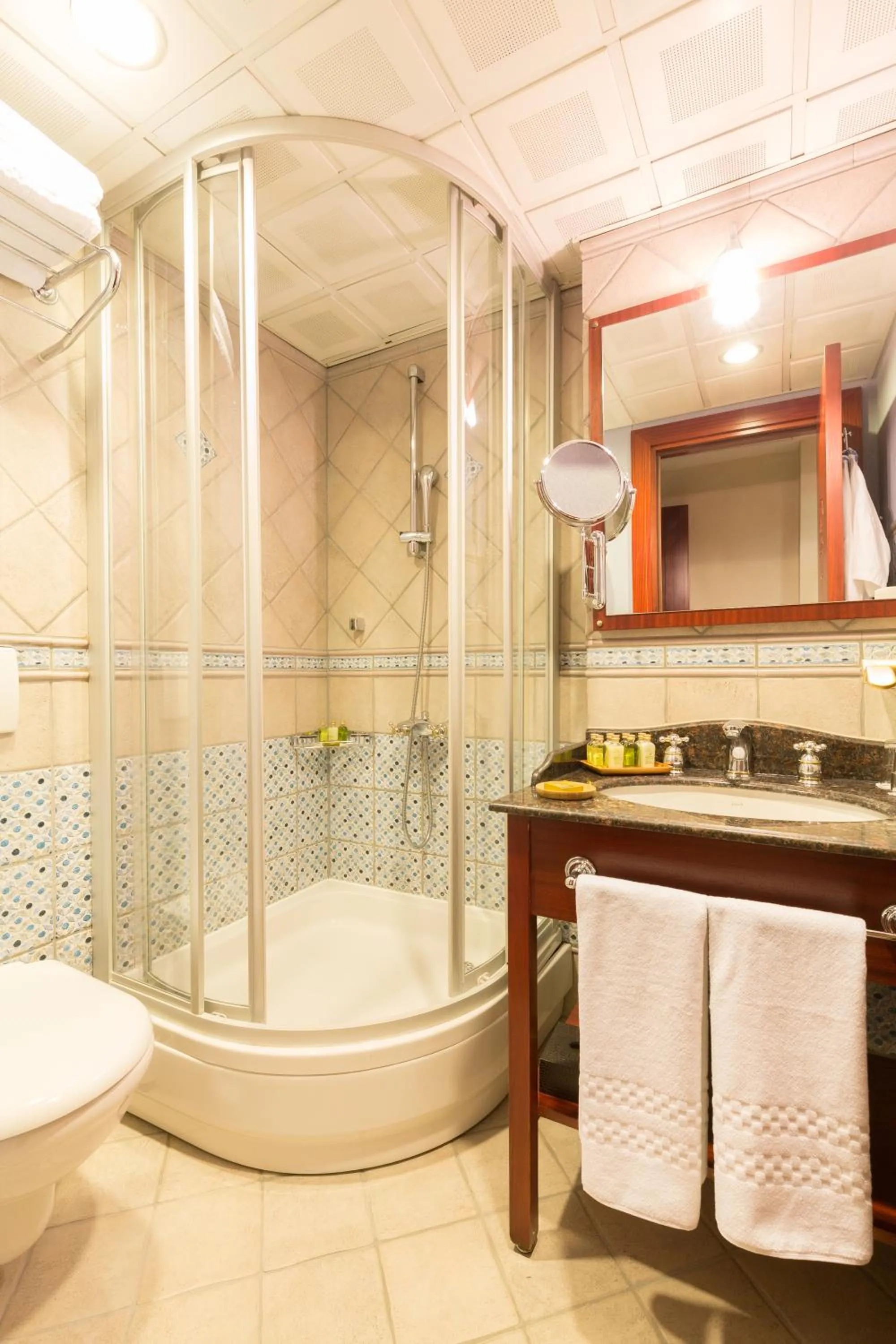 Bathroom in Sirkeci Mansion