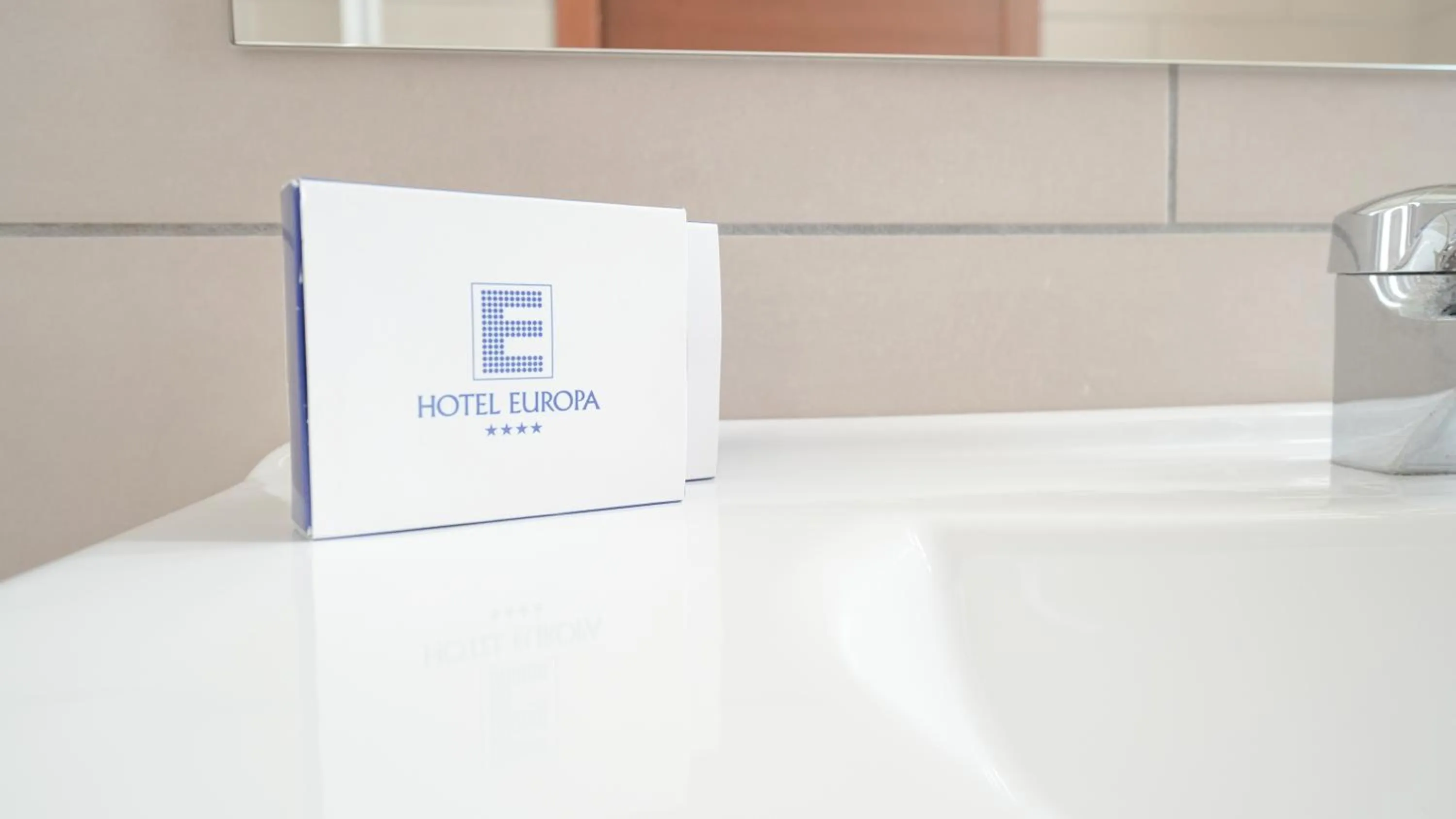 Bathroom in Hotel Europa