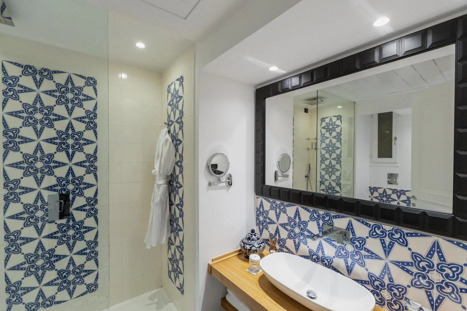 Bathroom in Boutique Hotel Esplanade