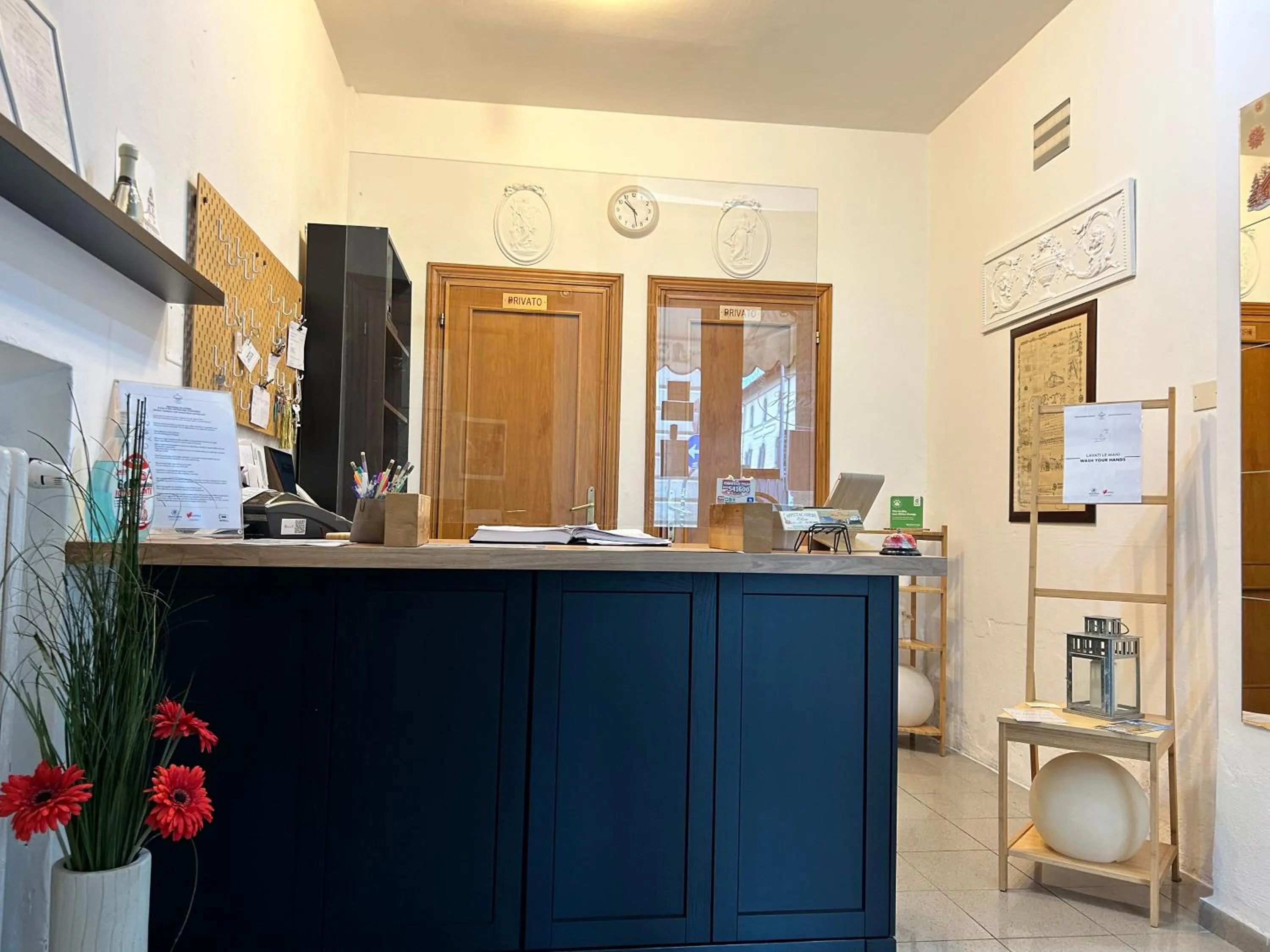 Lobby or reception in Hotel Cecile