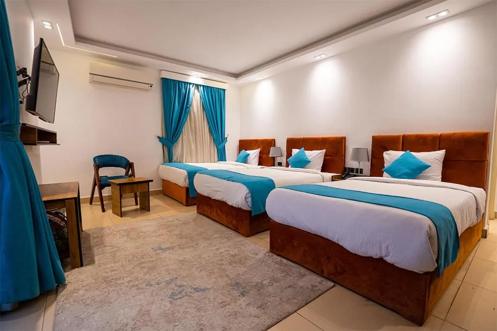 Bed in Pyramids Gem Plaza Hotel