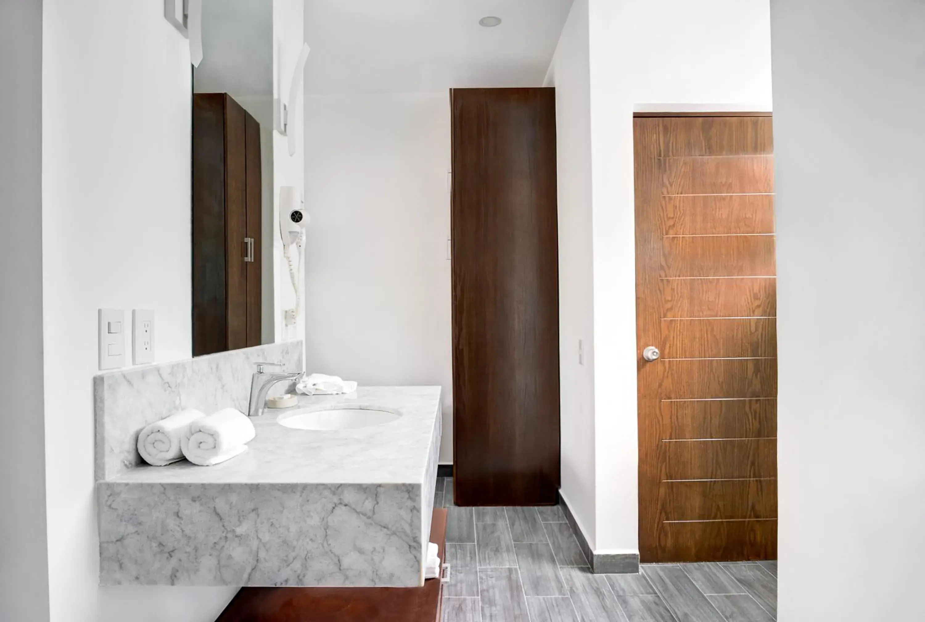 Double Room - single occupancy in Mayan Water Hotel Double Room - single occupancy in Mayan Water Hotel