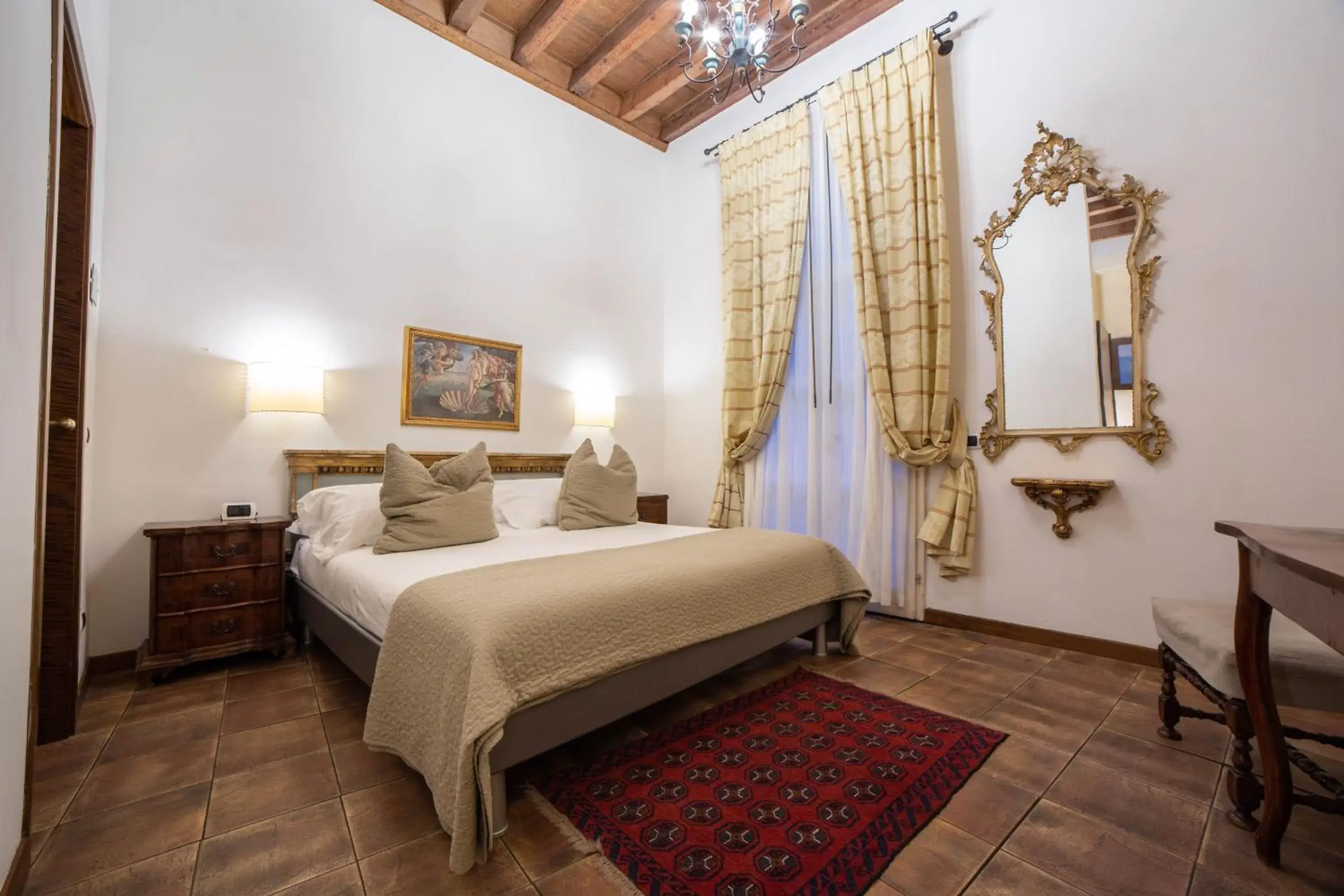 Superior Double Room in B&B Galileo 2000 Superior Double Room in B&B Galileo 2000