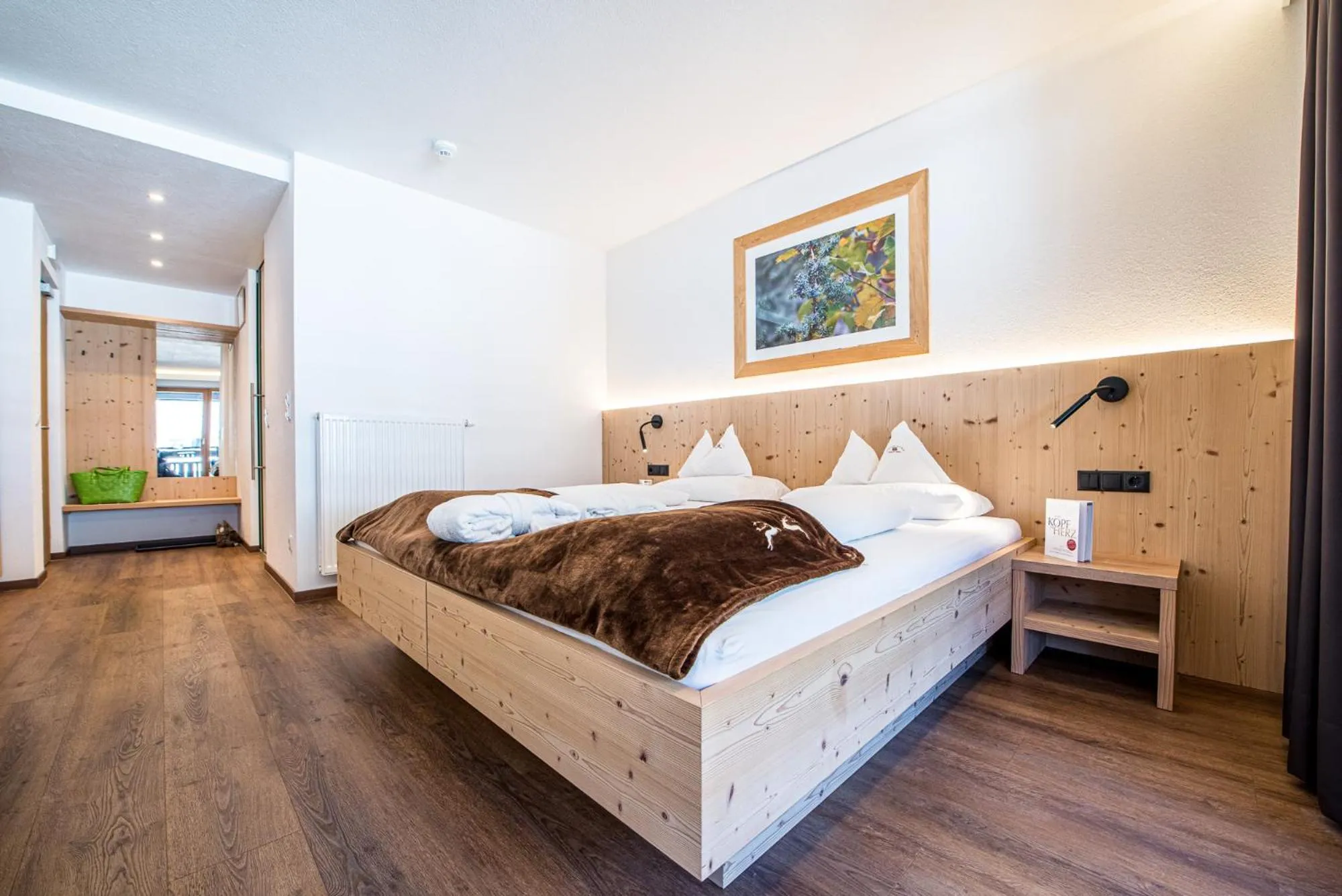 Bed in Alphotel Stocker Alpine Wellnesshotel