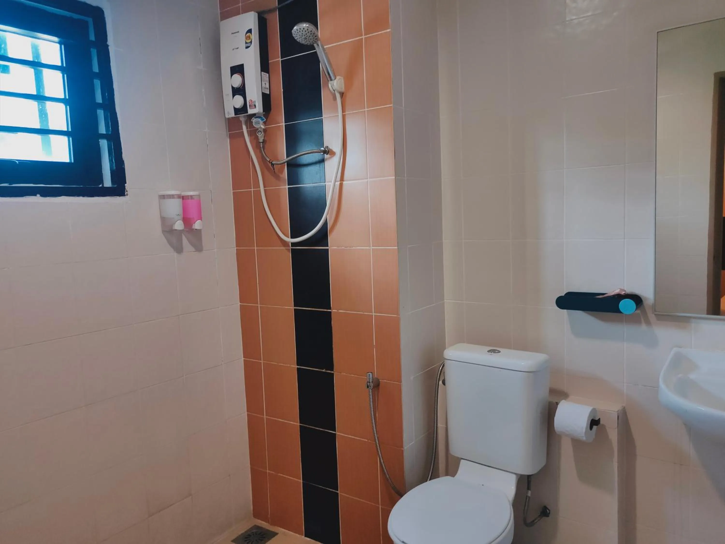 Allbes Parklands Hotel