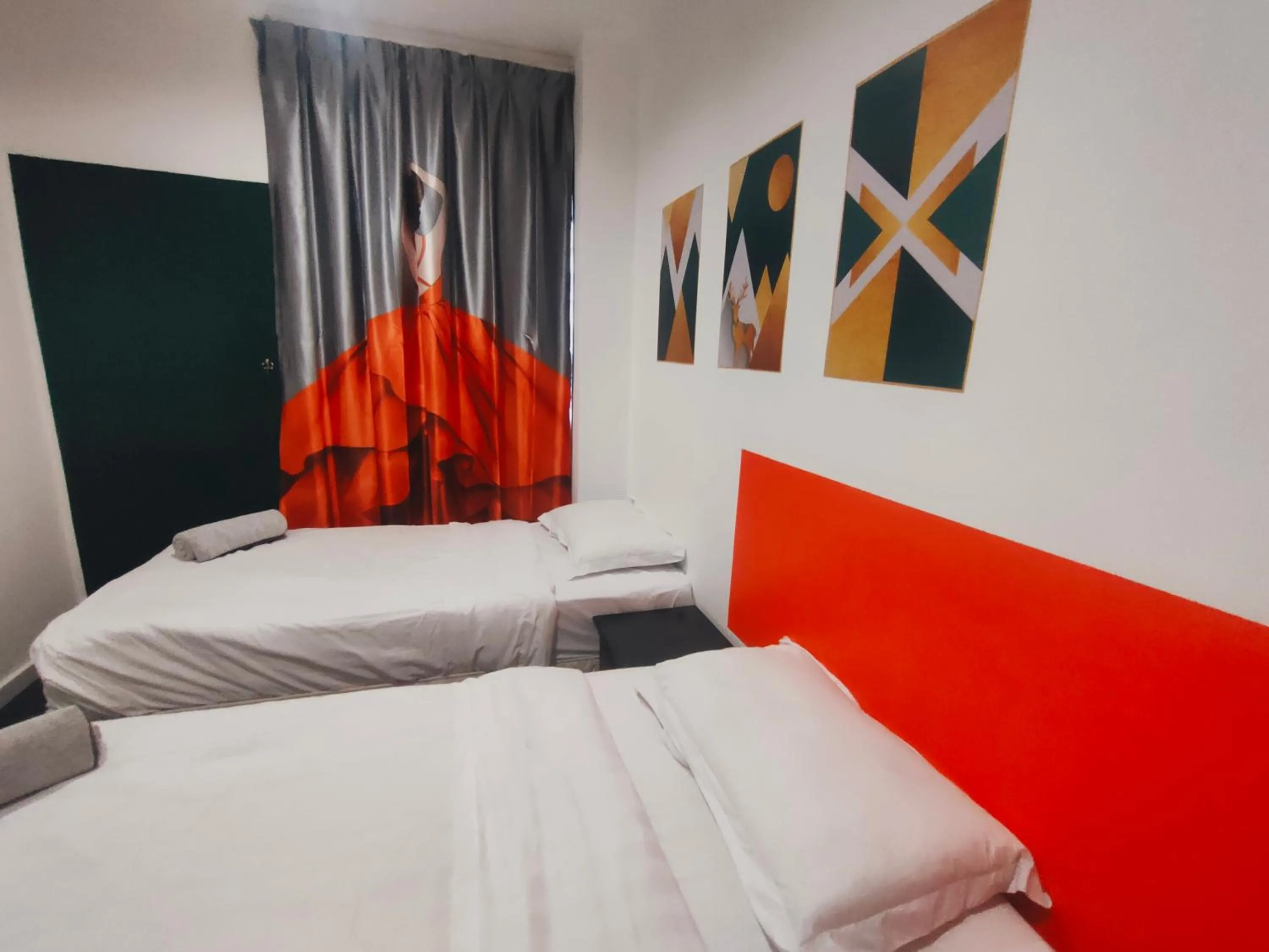 Allbes Parklands Hotel