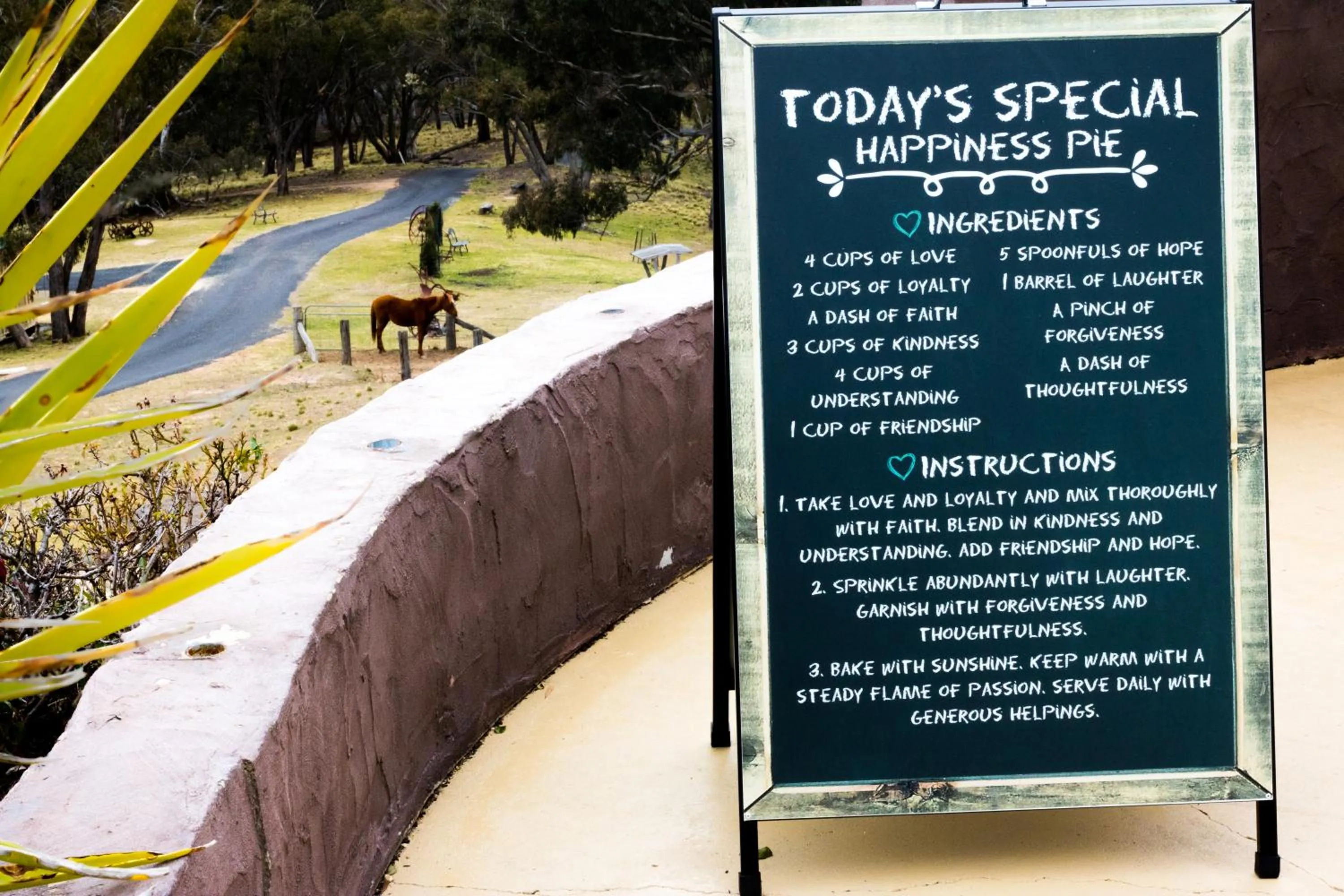 Property logo or sign in Eagle View Escape