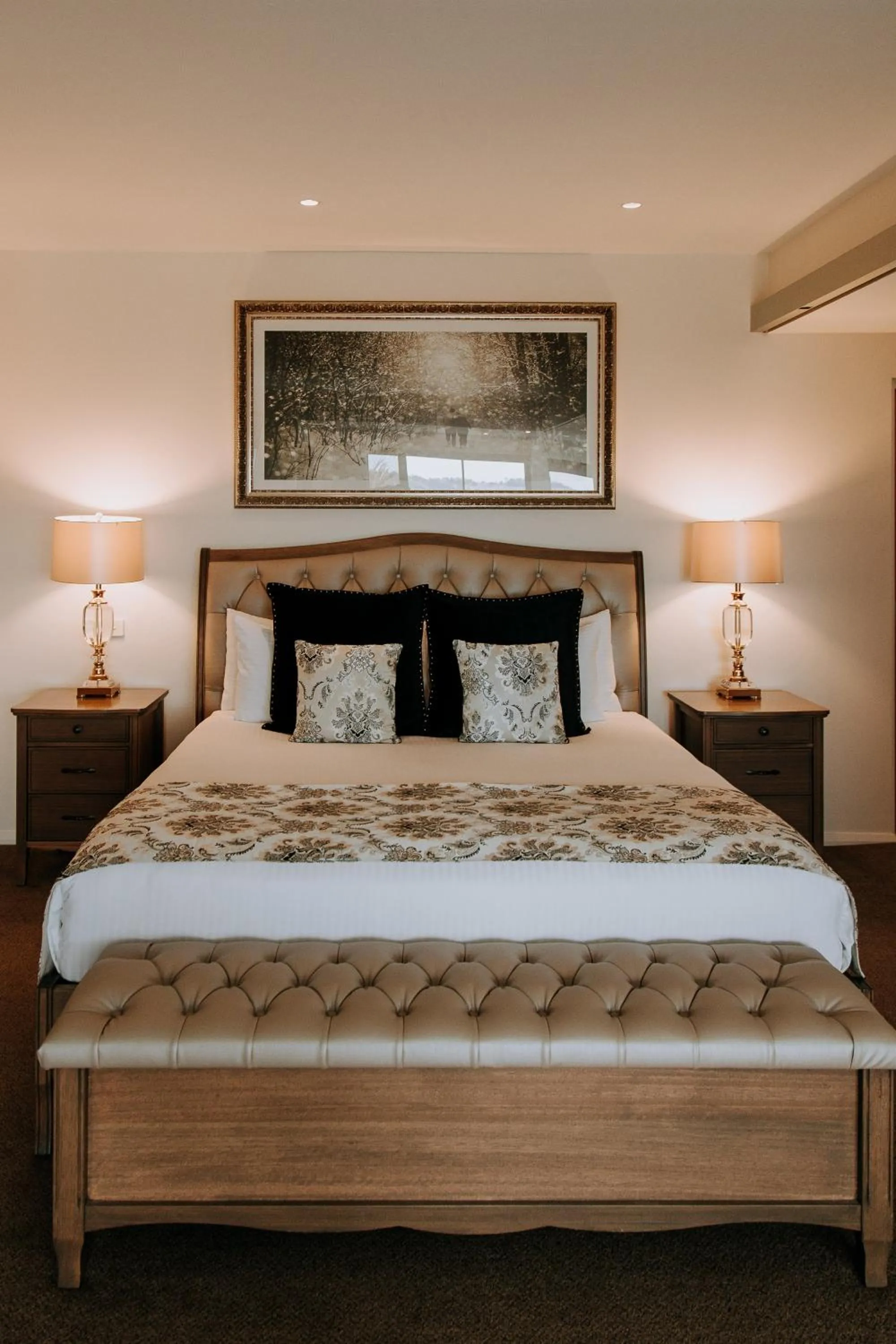 Bed in Eagle View Escape