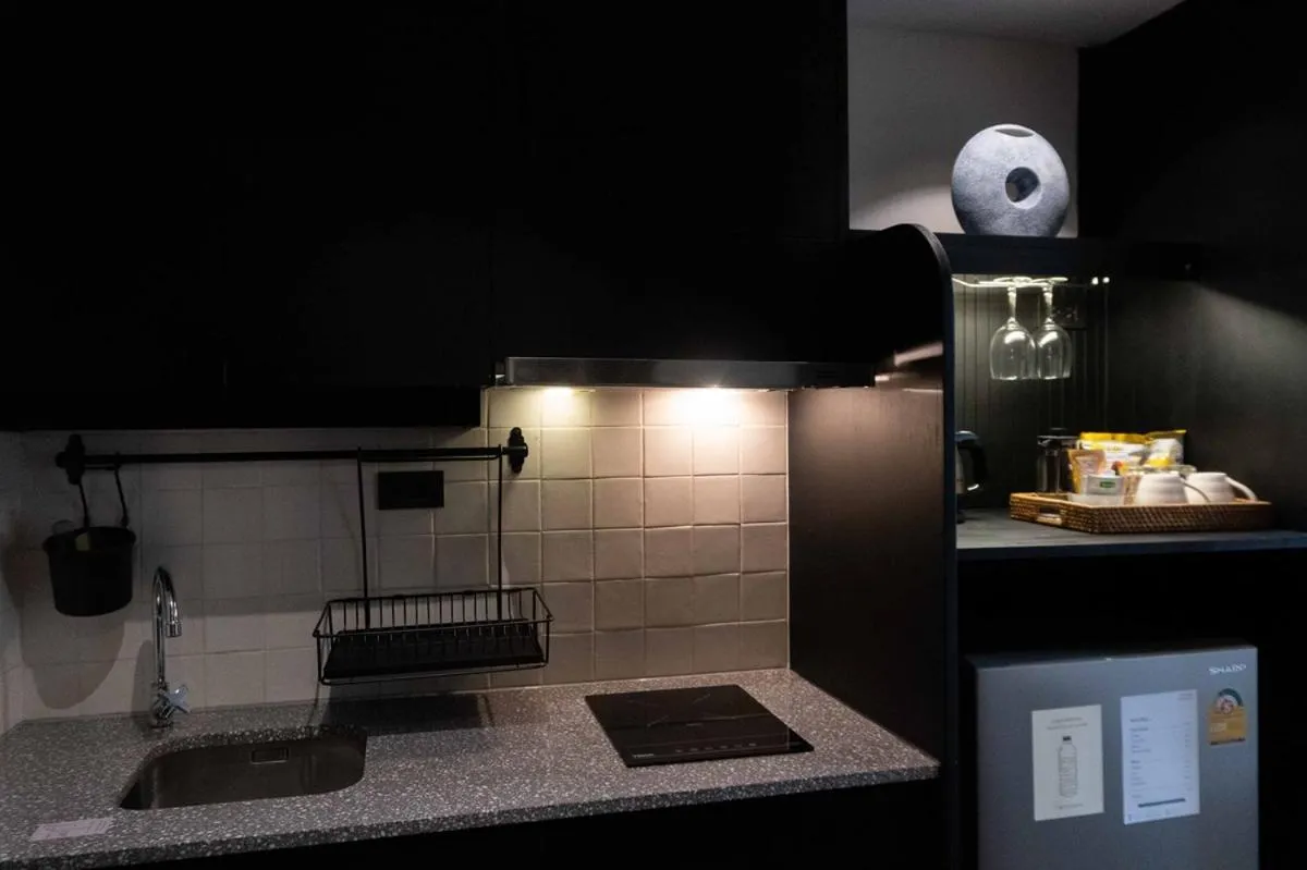 Kitchen or kitchenette in karaarom hotel