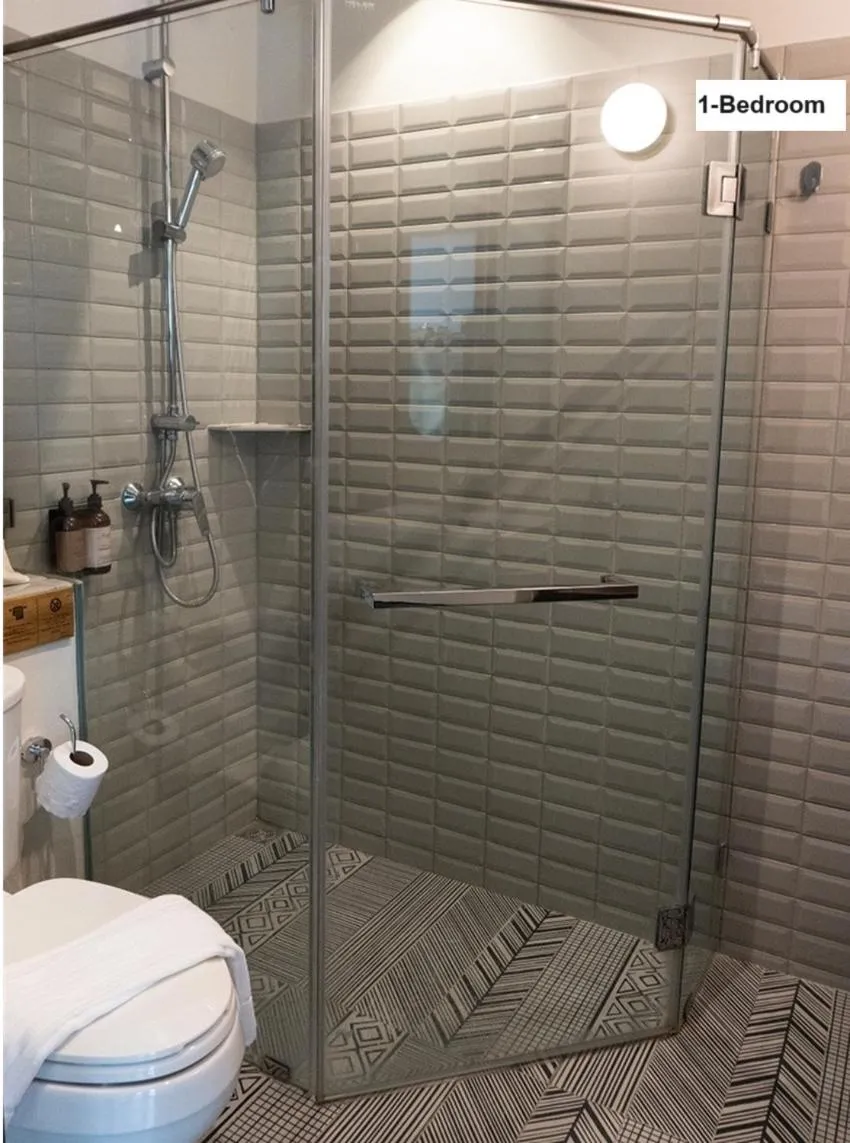 Shower in karaarom hotel