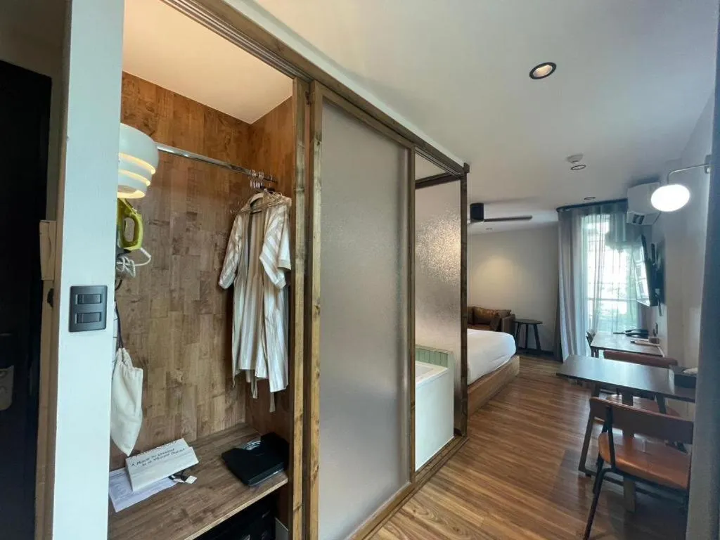 Bathroom in karaarom hotel