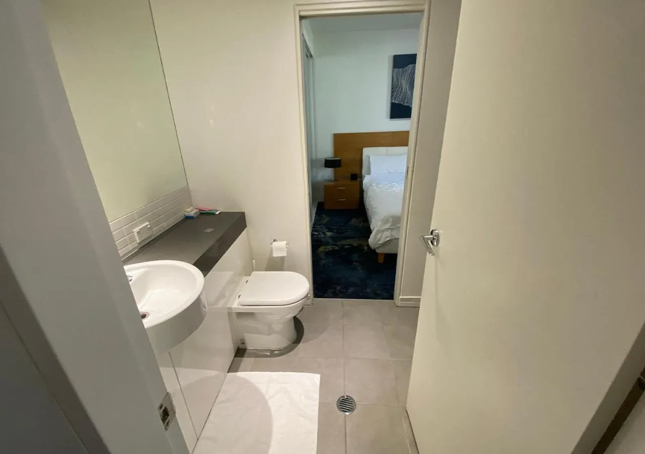 Bathroom in Lovely One Bedroom Apartment "Cairns Harbour Lights"
