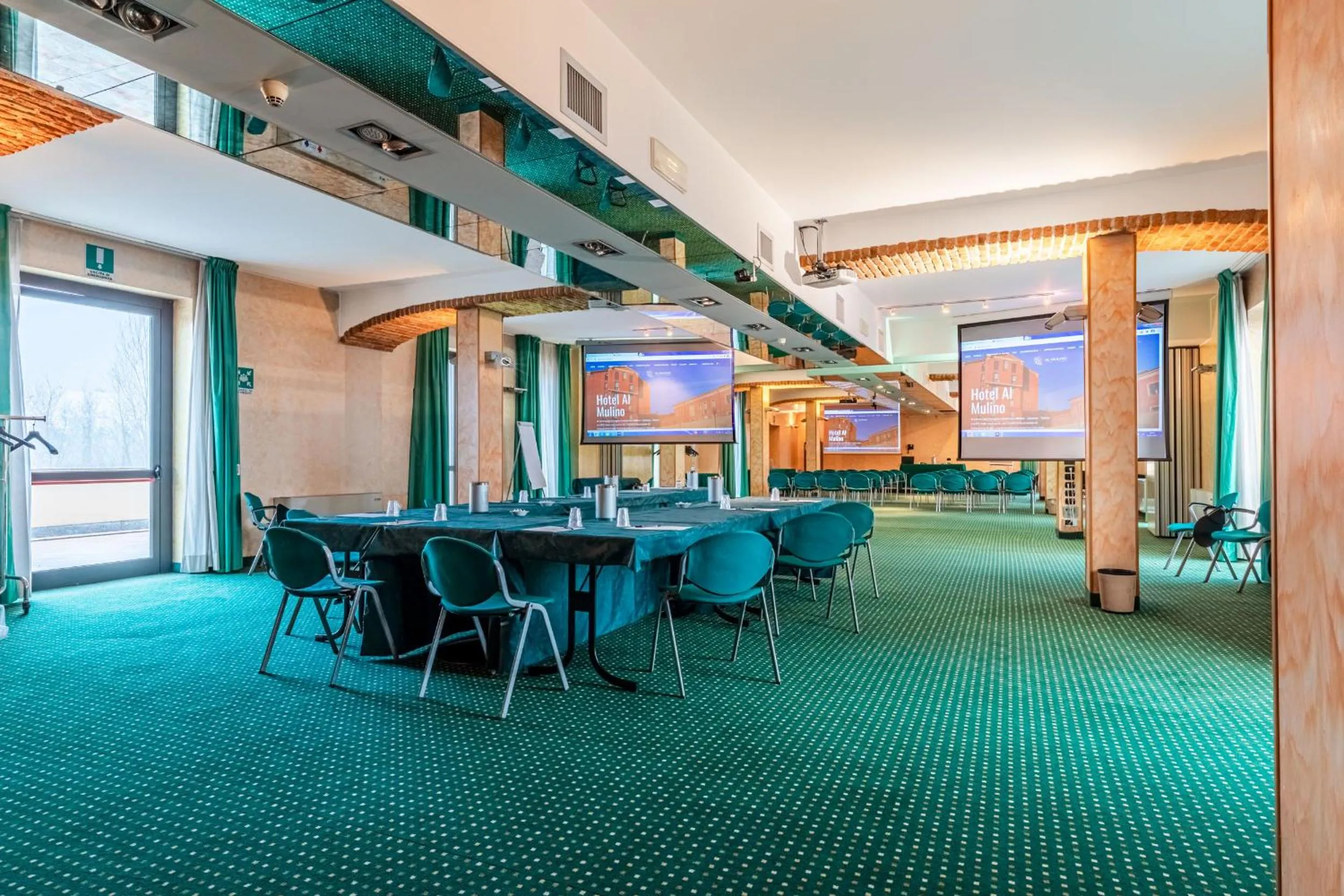 Business facilities in LVG Hotel Collection - Al Mulino