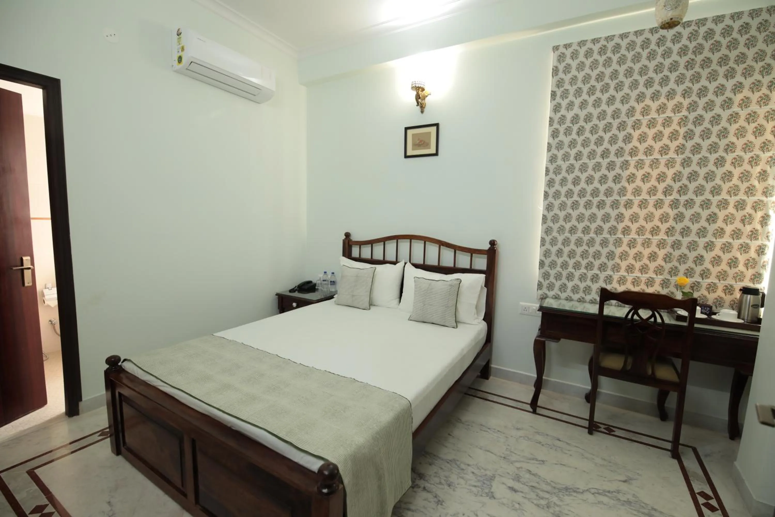 Photo of the whole room, Bed in Jai Villa - A Boutique Hotel