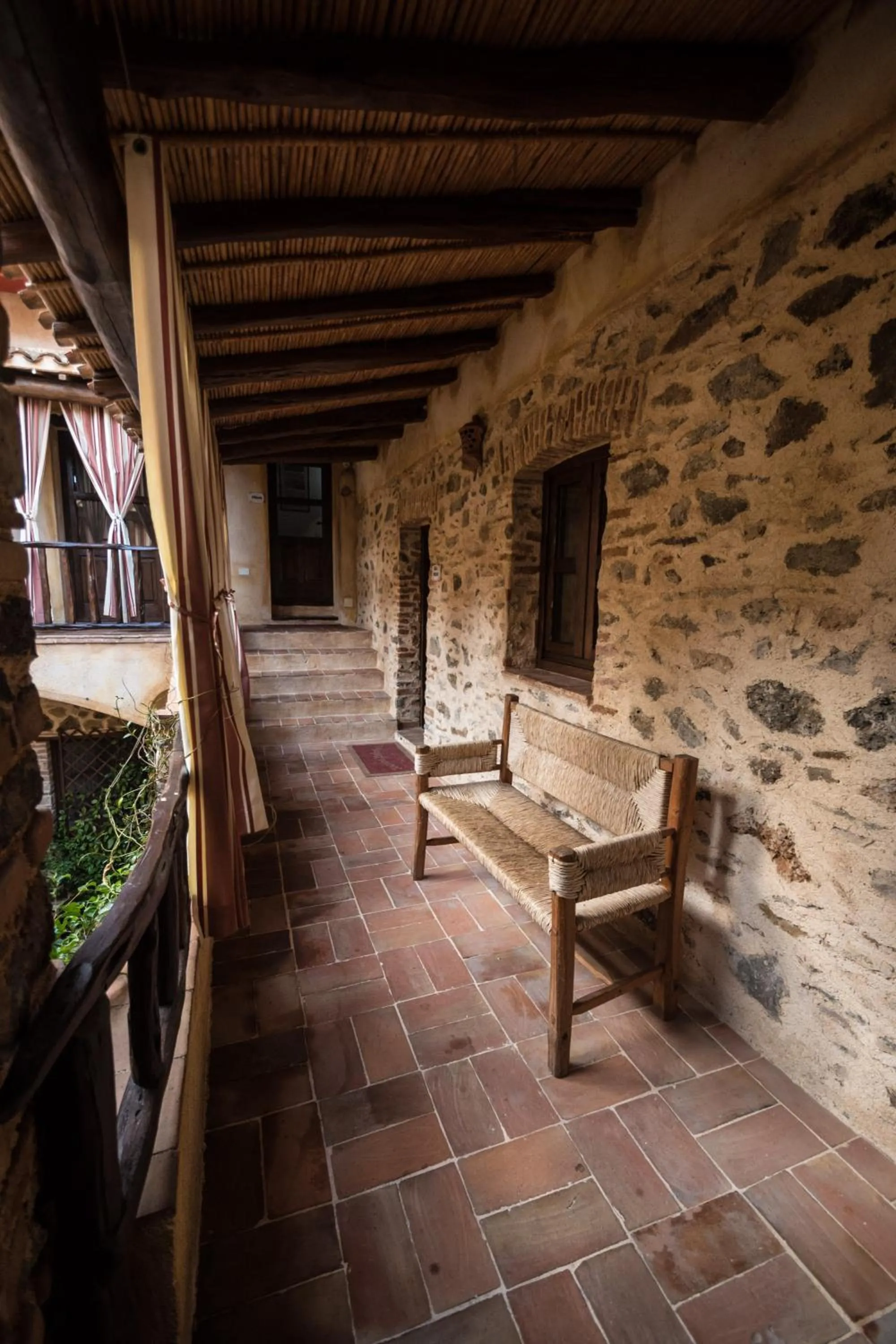 Patio in Hotel Anticos Palathos