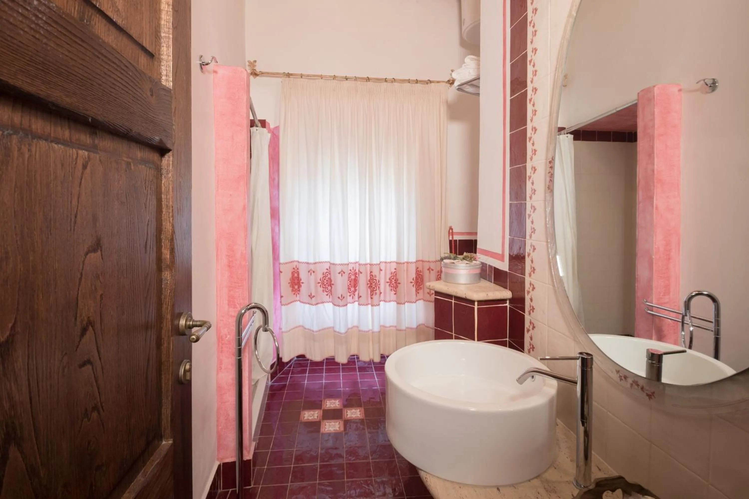 Bed in Hotel Anticos Palathos