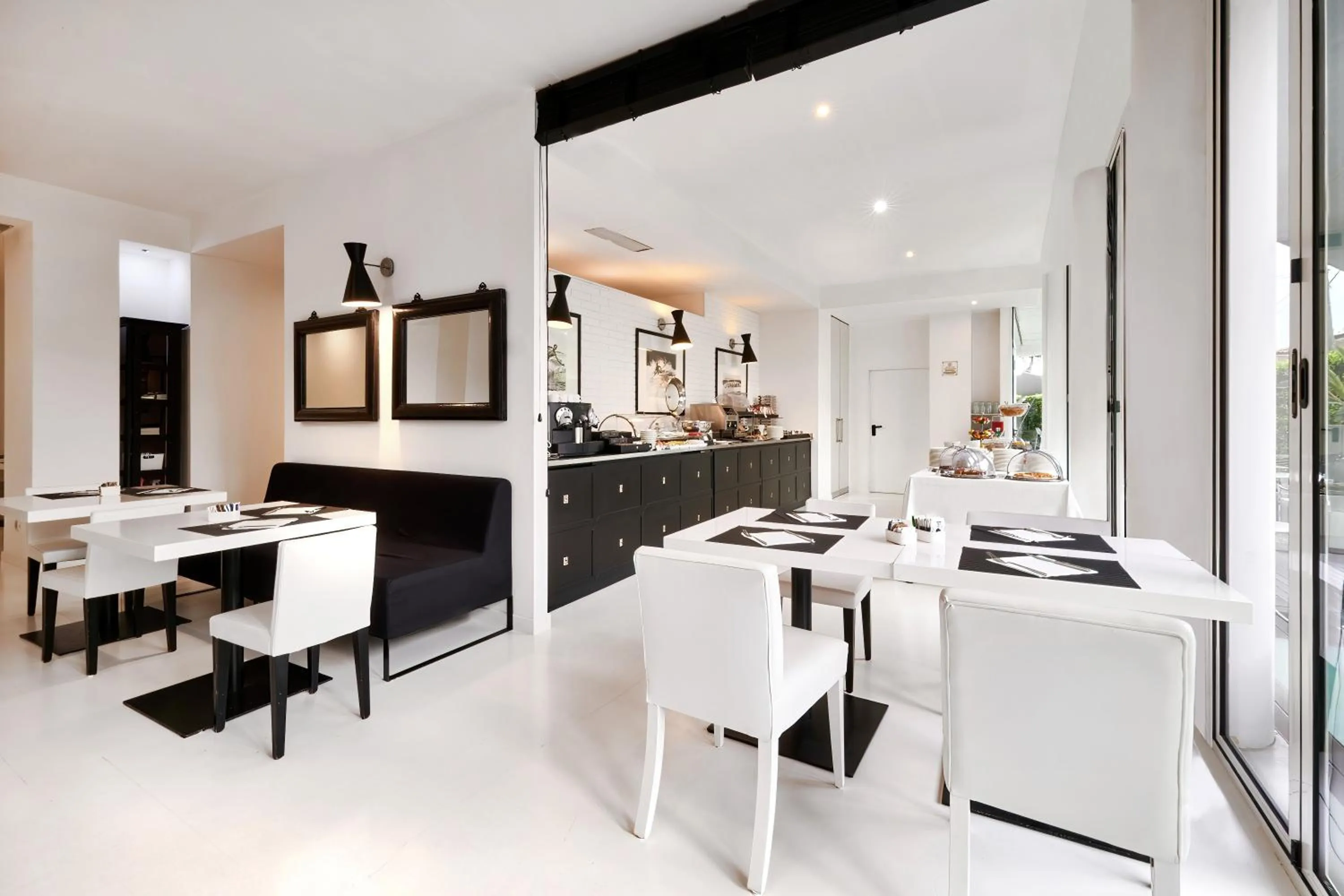 Breakfast in Mondial Resort & Spa