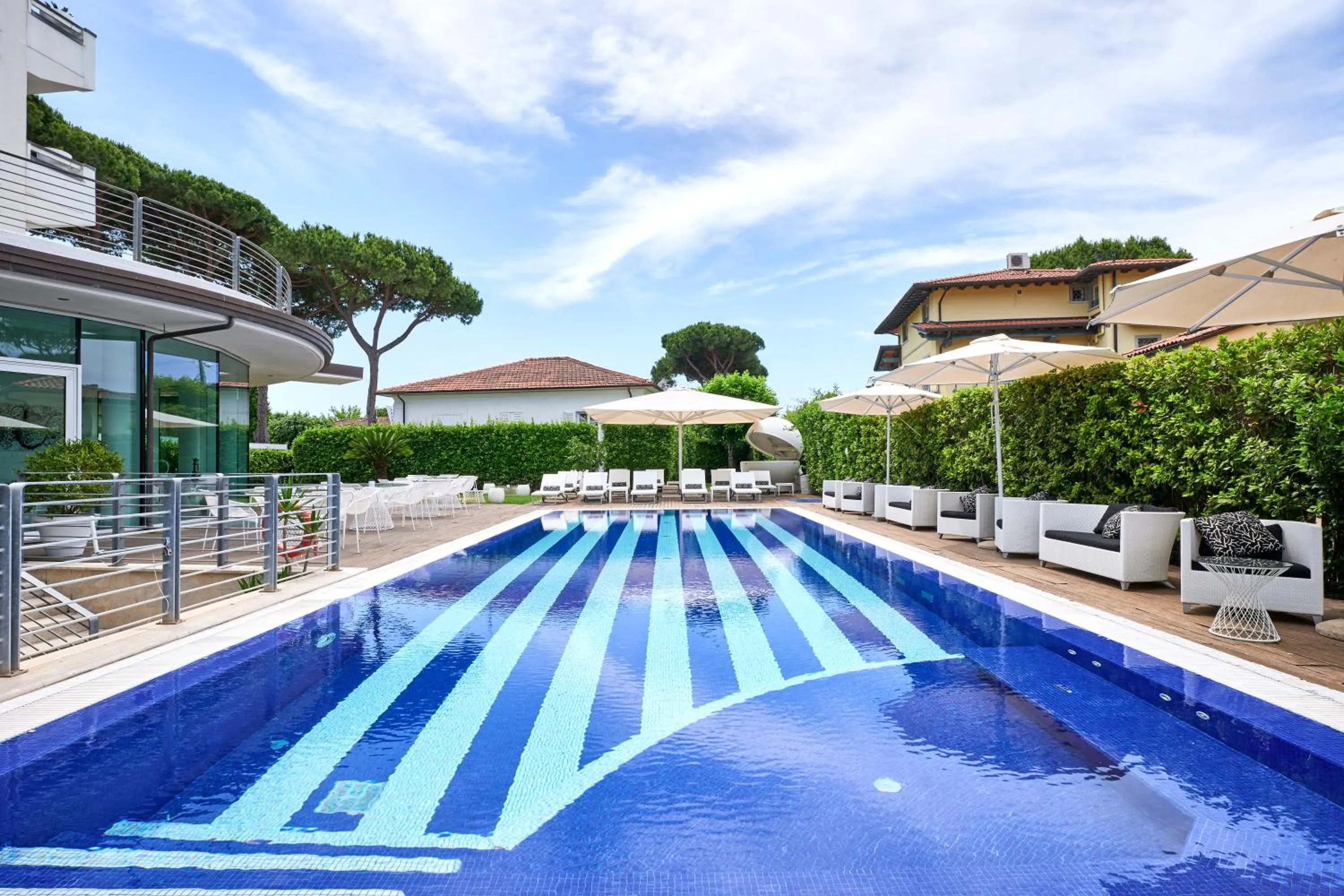 Swimming pool in Mondial Resort & Spa