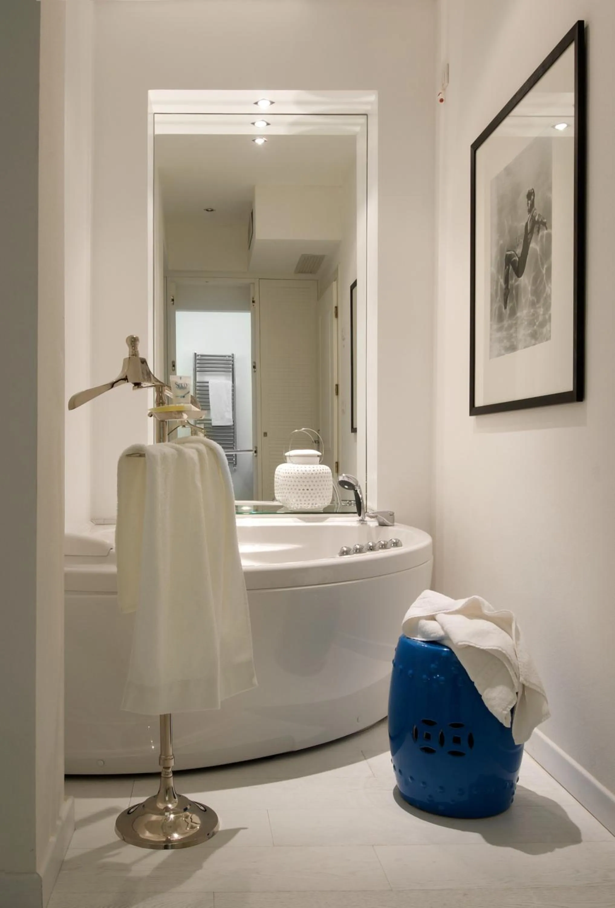 Bathroom in Mondial Resort & Spa