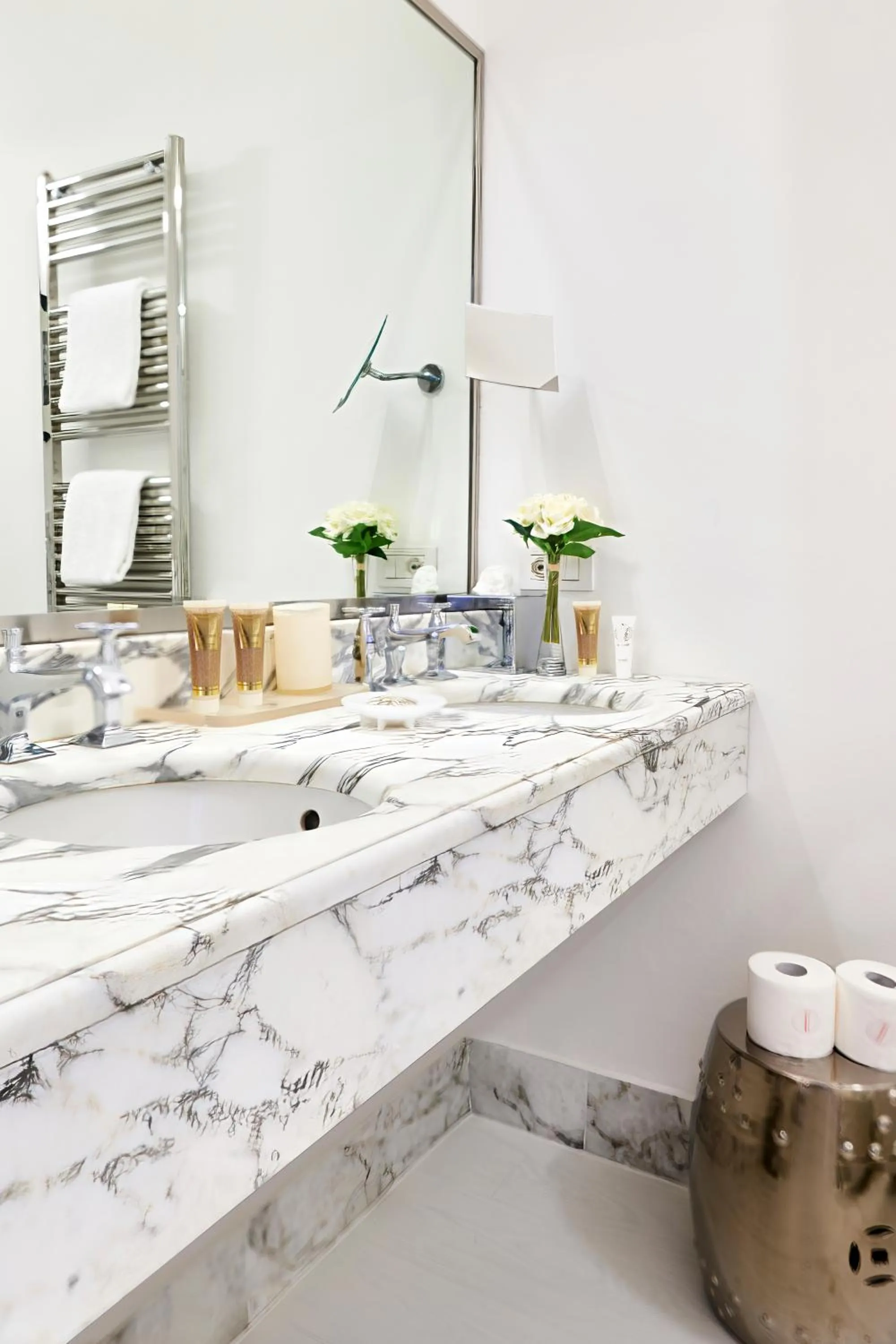 Bathroom in Mondial Resort & Spa