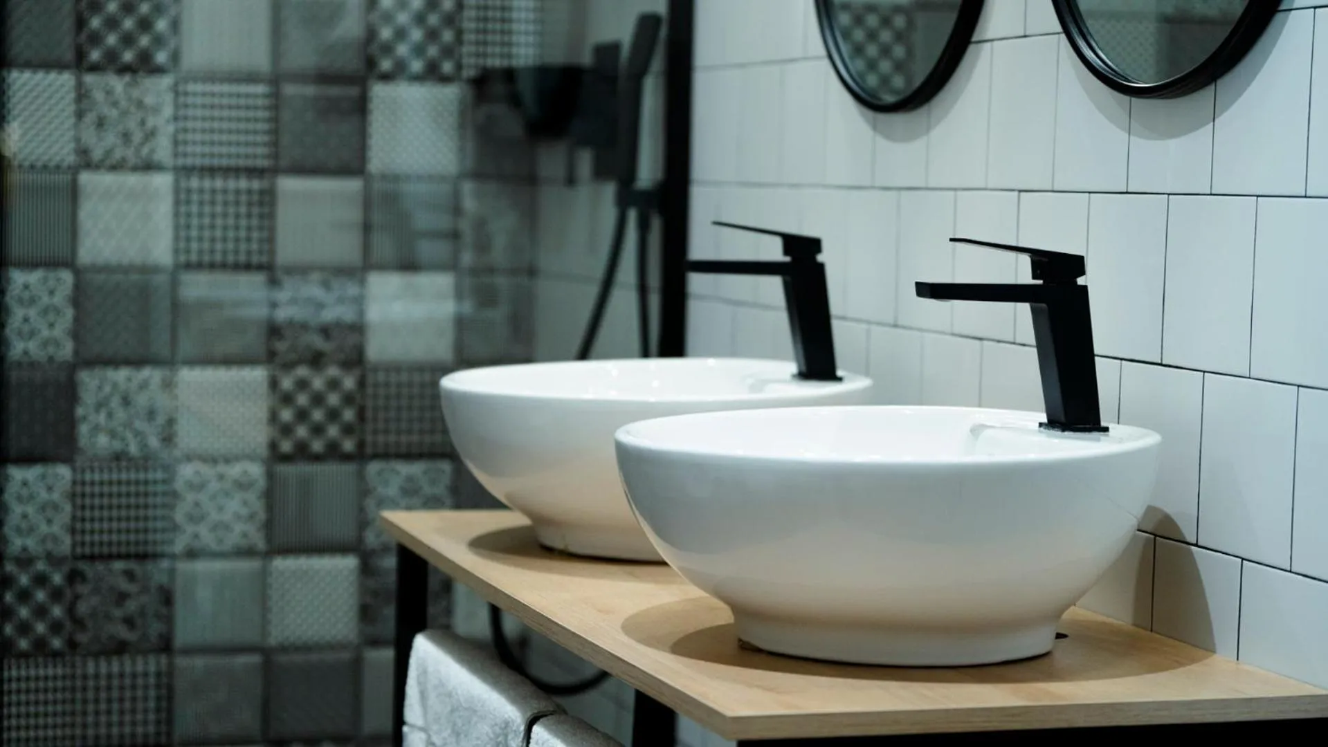 Shower in Aparthotel Luz de Gades - Suites Spa Gym - Adults Only