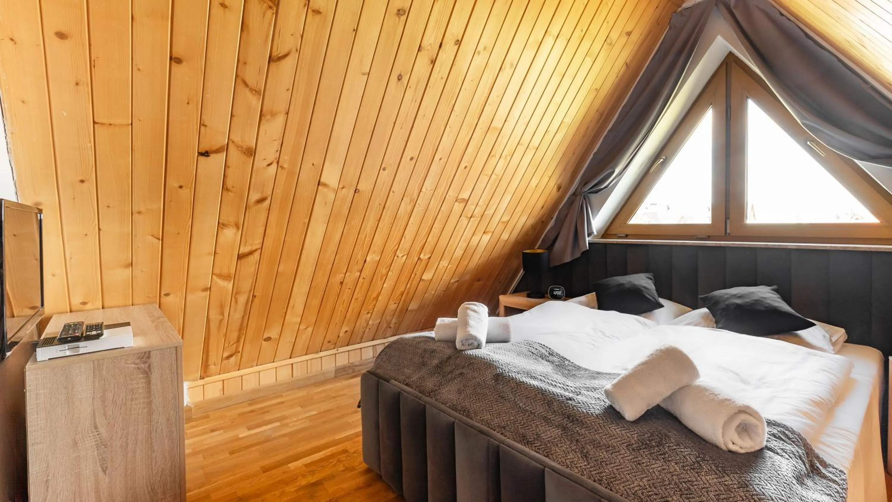 Bed in Aparthotel Delta Białka