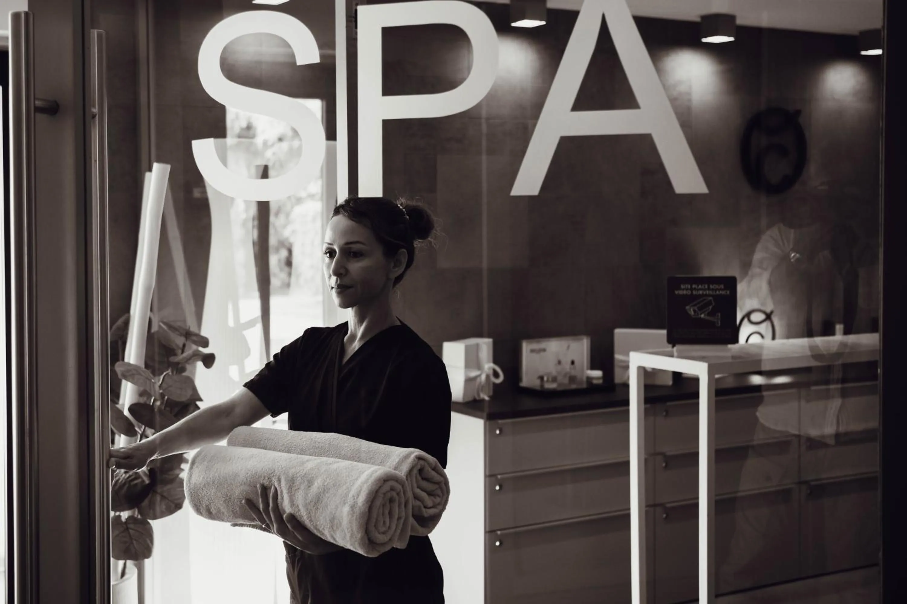 Massage in Bdesign & Spa